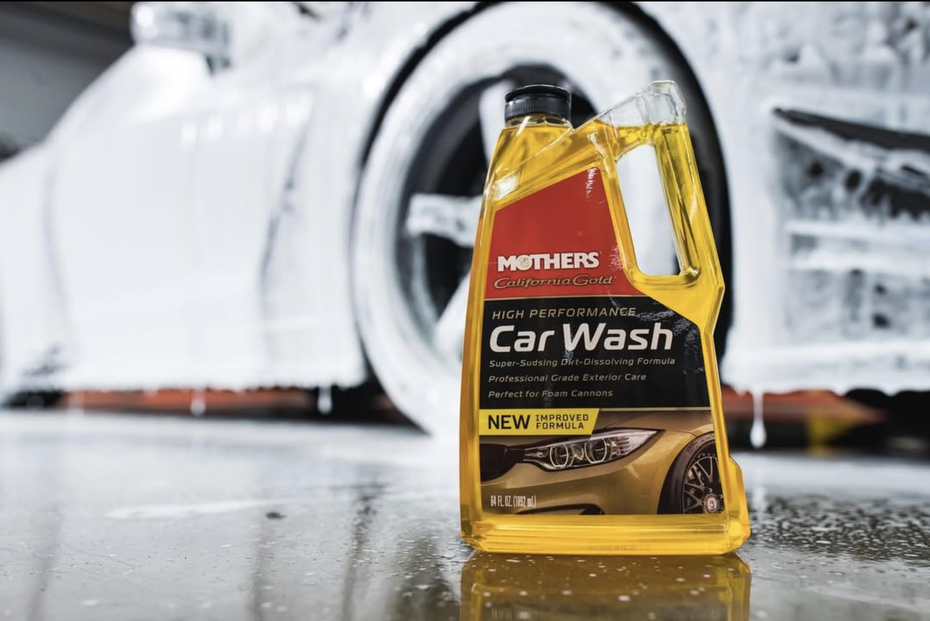 Mothers California Gold Car Wash - 64 oz., Model 05664, Premium Car Cleaning Solution
