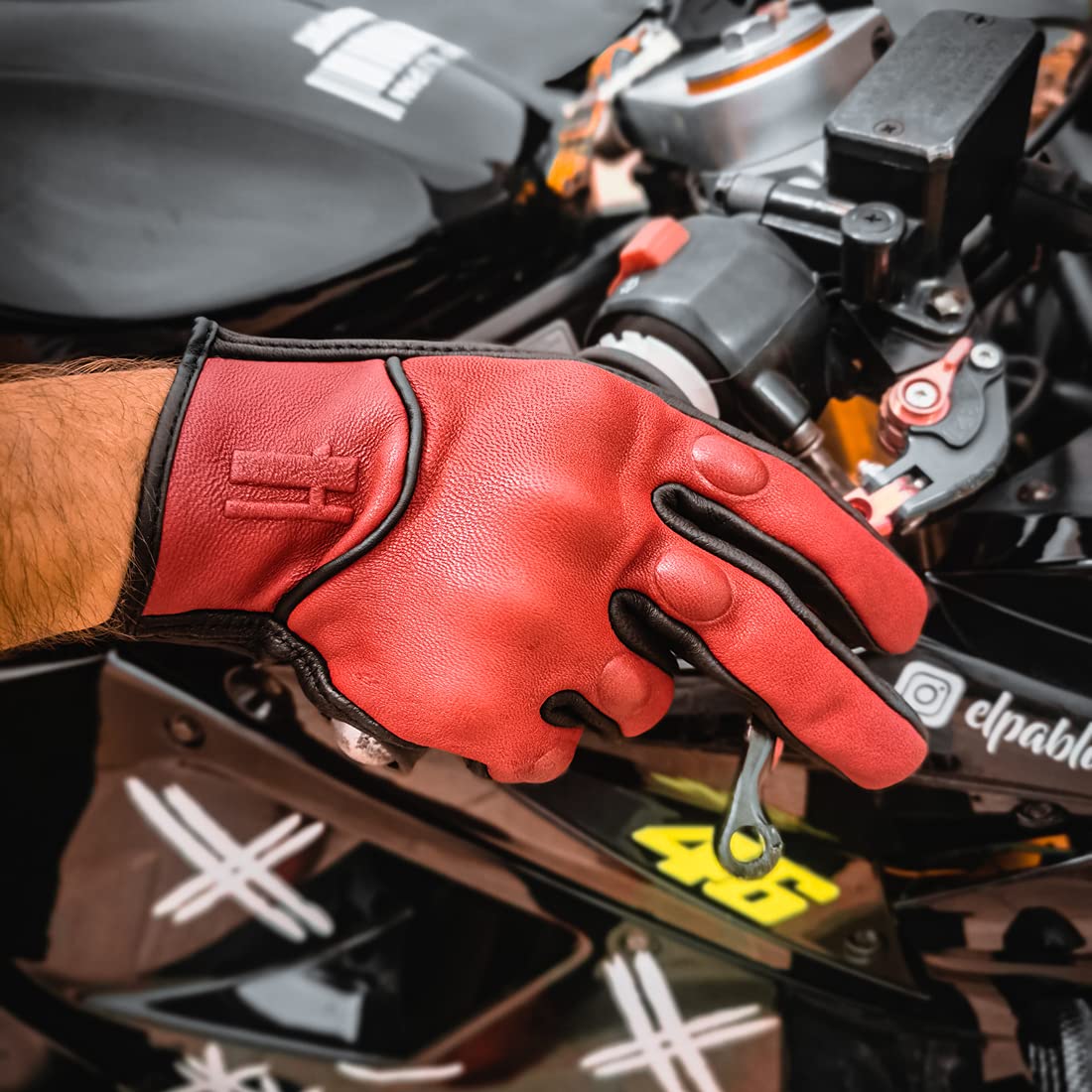 Harssidanzar Motorcycle Gloves - Leather Touch Screen Riding Gloves, Size L, Oxblood/Black, Model GM028US