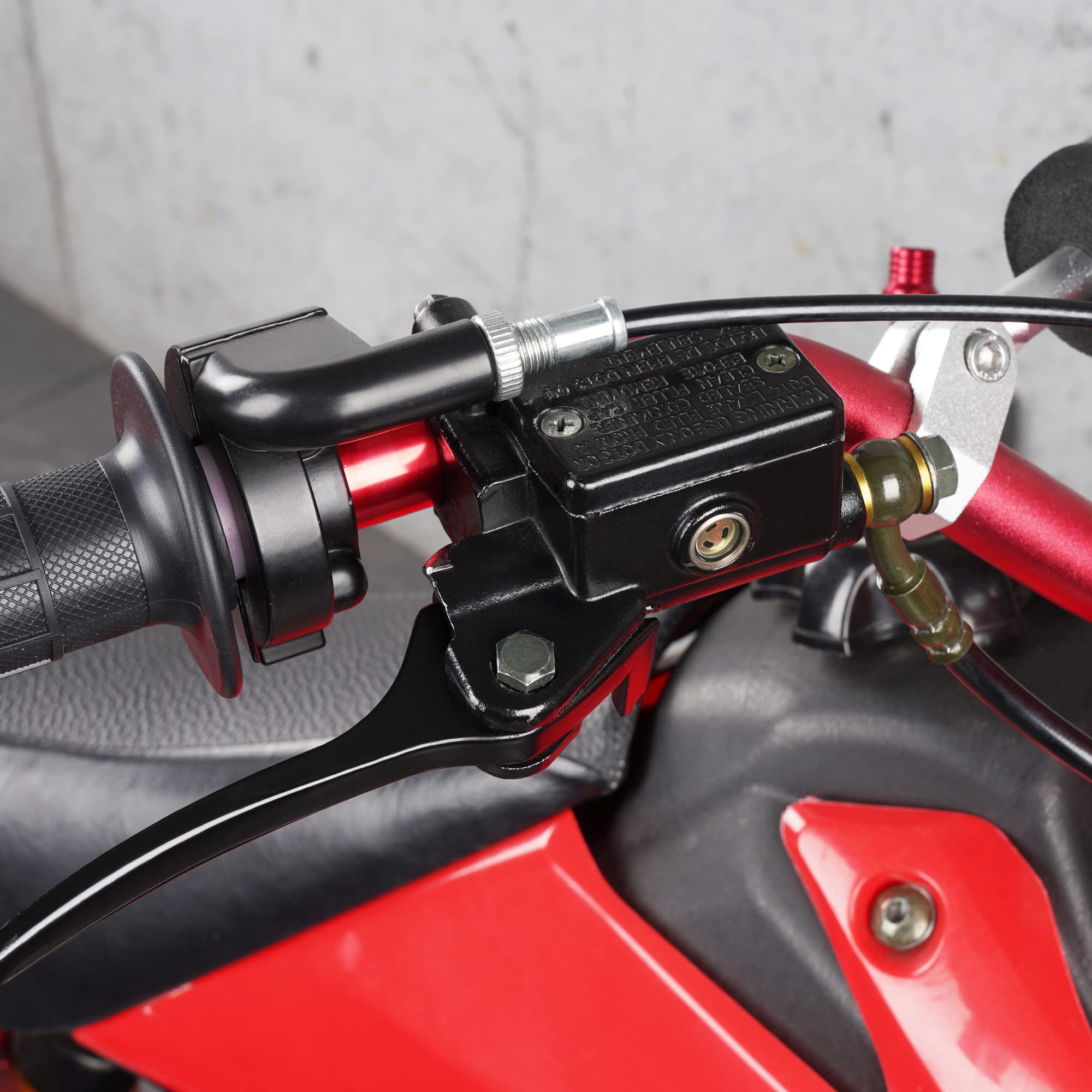 Front Brake Master Cylinder Right Brake Lever for 250R Taotao Sunl 50cc 110cc 125cc Outlaw 525 Roketa Baja Kazuma Eton 4 Wheeler