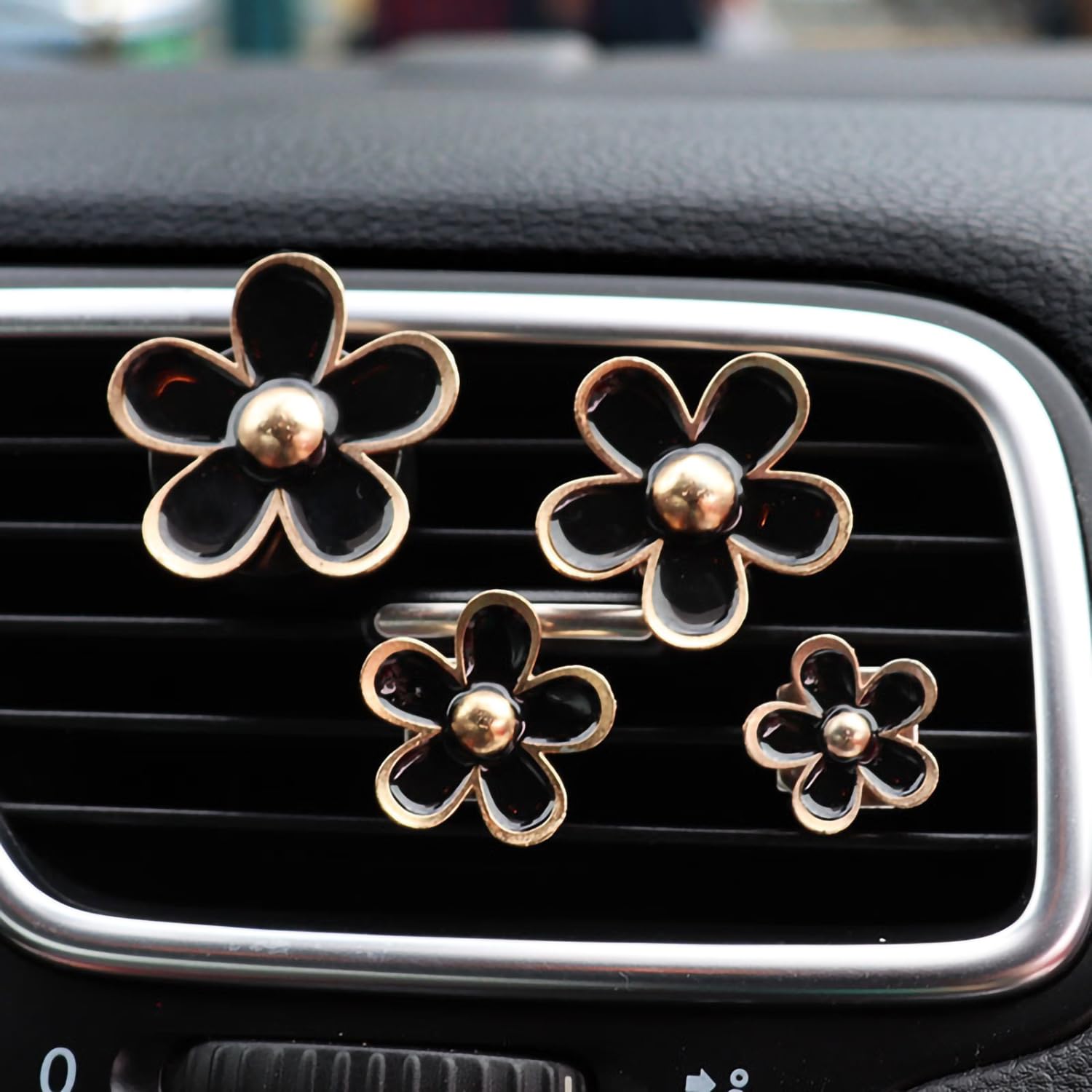 Daisy Air Vent Clips, 4 Pcs Cute Flower Car Air Conditioning Outlet Clip Car Air Freshener Clip Charm Car Inter Decor Accessorie