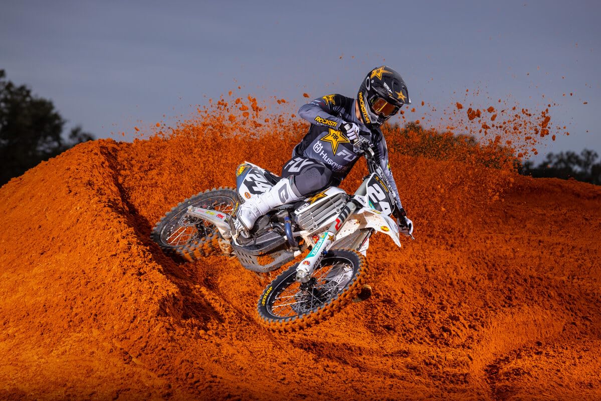 Husqvarna Motorcycles Chain Lube Off-Road 500ml - Premium Lubricant for Enhanced Performance