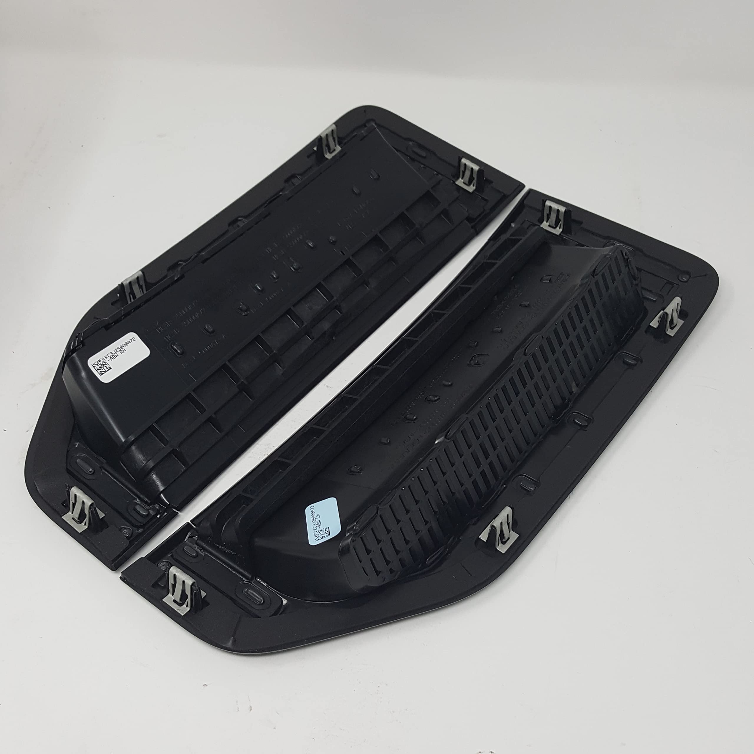 Ford F-250 Lariat Sport Blackout Package Black Fender Emblems KC3Z-16720-AA/AB, OEM Metal, Agate Black
