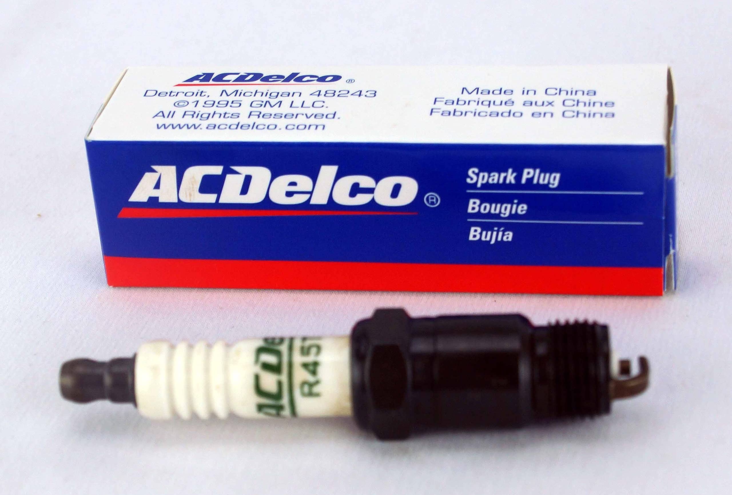 ACDelco R45ts Pkg 8 Model 19157995 - High-Quality Automotive Components