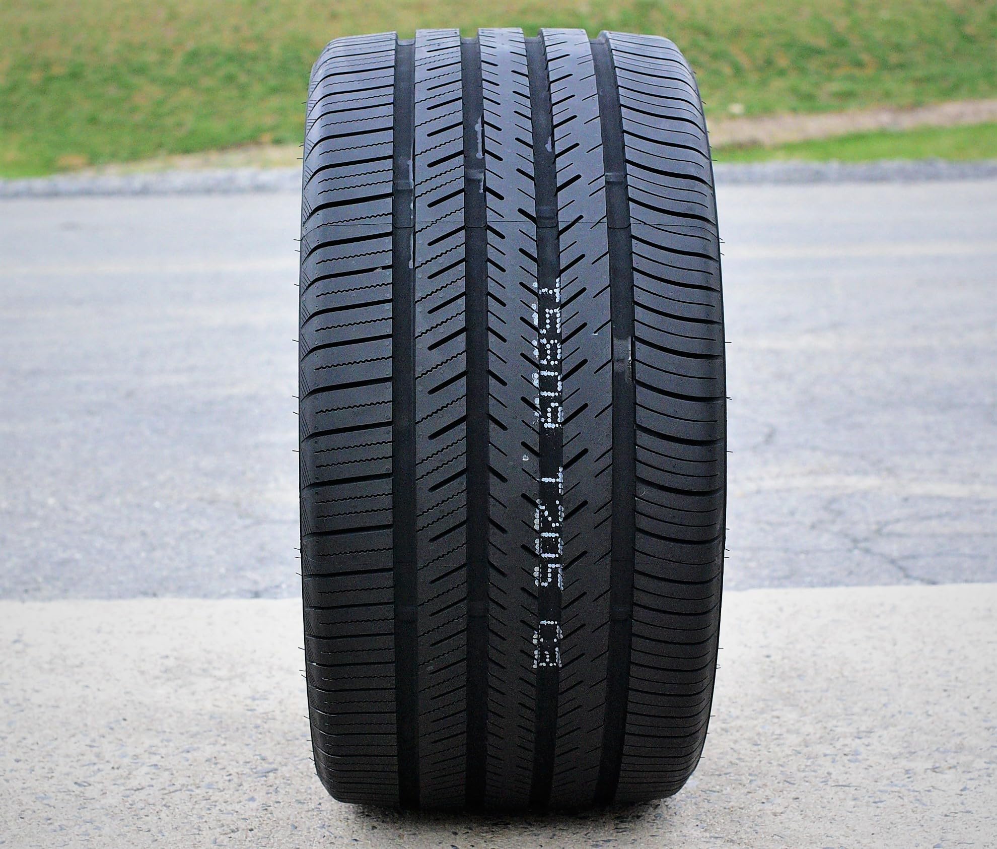 Atlas Force Uhp All-Season Passenger Car High Performance Radial Tire-275/35R21 275/35/21 275/35-21 99W Load Range Sl 4Ply Black