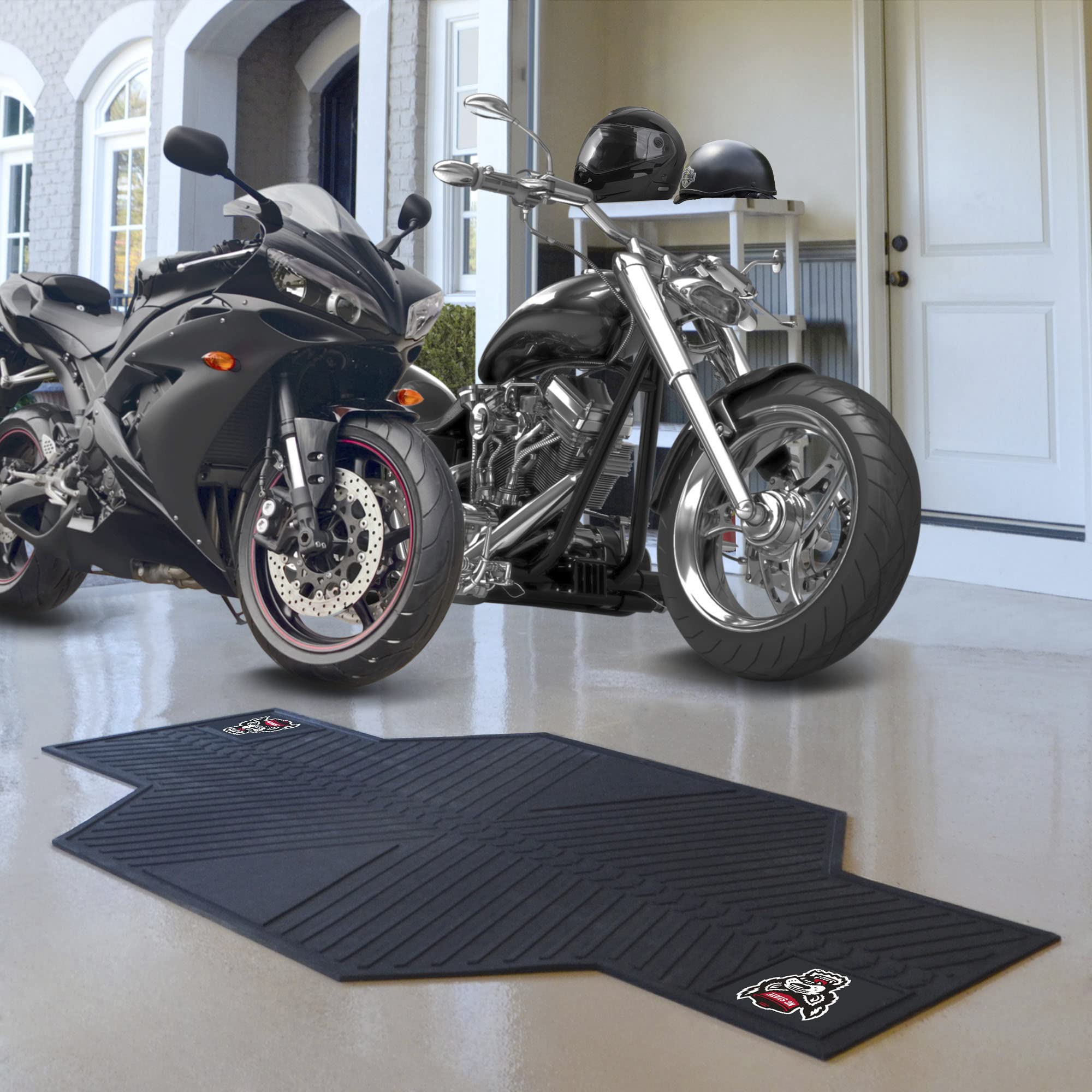 Fanmats 15246 Nc State Wolfpack Motorcycle Mat