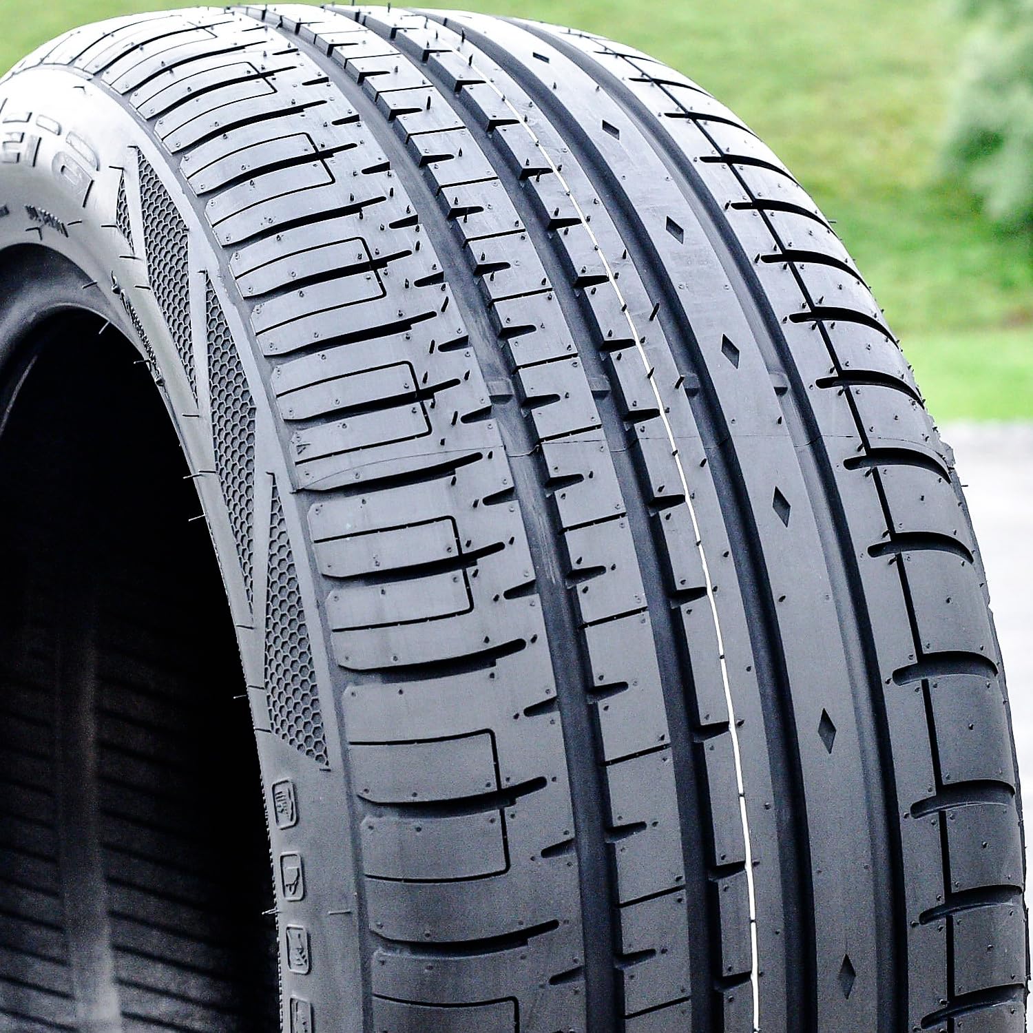 Accelera Phi-R All-Season Passenger Car Performance Radial Tire-185/35R17 185/35/17 185/35-17 82V Load Range Xl 4-Ply Bsw Black