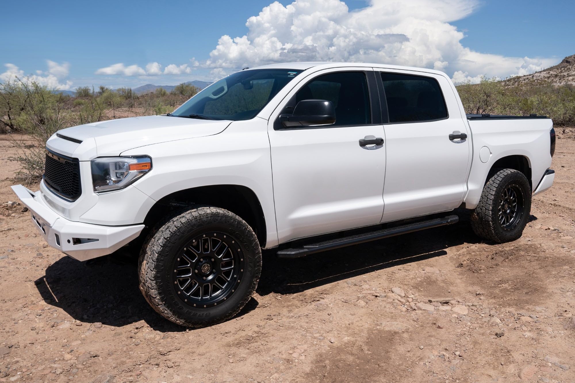 Raptor Series Running Boards Steps 5In Treadsteps Black Aluminum For 07-21 Tundra Crewmax