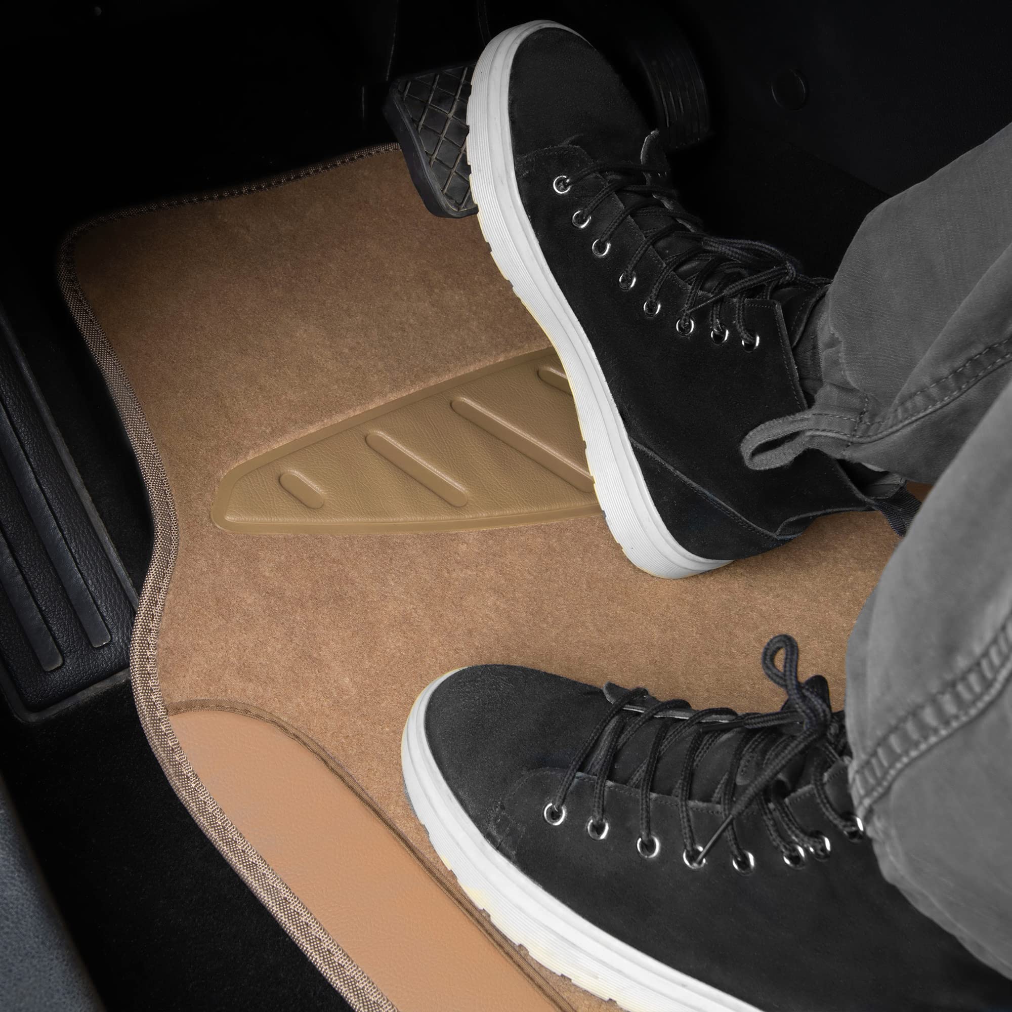 Car Pass Beige Leather & Waterproof Car Carpet Floor Mats, Universal Car Mats Fit For Suv,Vans,Sedans, Trucks,Set Of 4Pcs Car Carpet With Anti-Slip Nibbs Driver Heel Pad (All Beige)