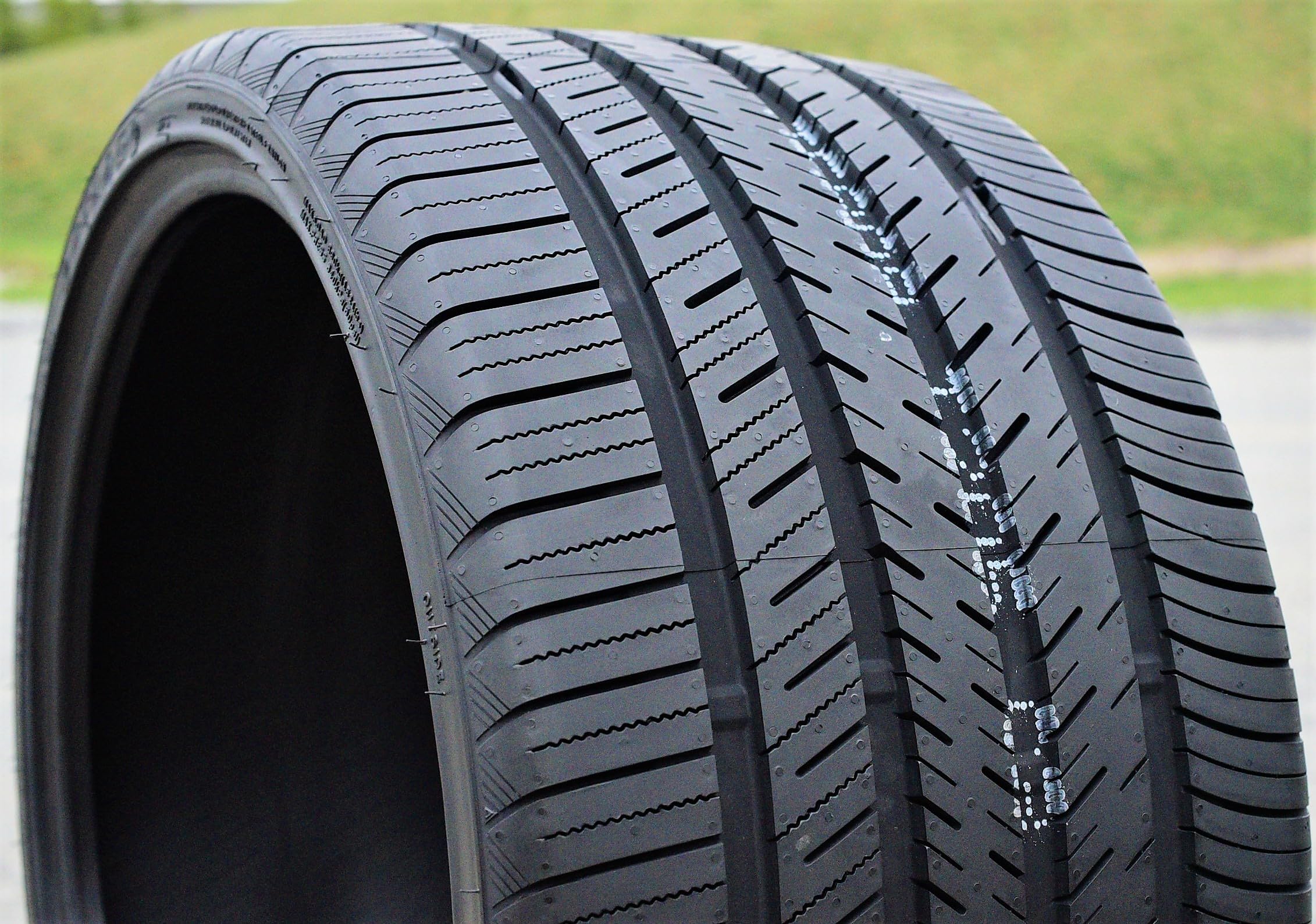 Atlas Force Uhp All-Season Passenger Car High Performance Radial Tire-275/35R21 275/35/21 275/35-21 99W Load Range Sl 4Ply Black