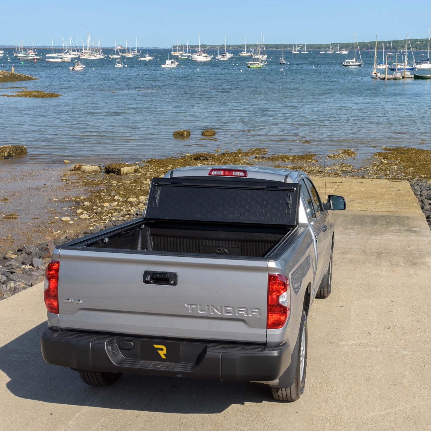 Realtruck Bak Bakflip G2 Hard Folding Truck Bed Tonneau Cover | 226227 | Fits 2019 - 2025 Dodge Ram 1500, Does Not Fit W/ Multi-