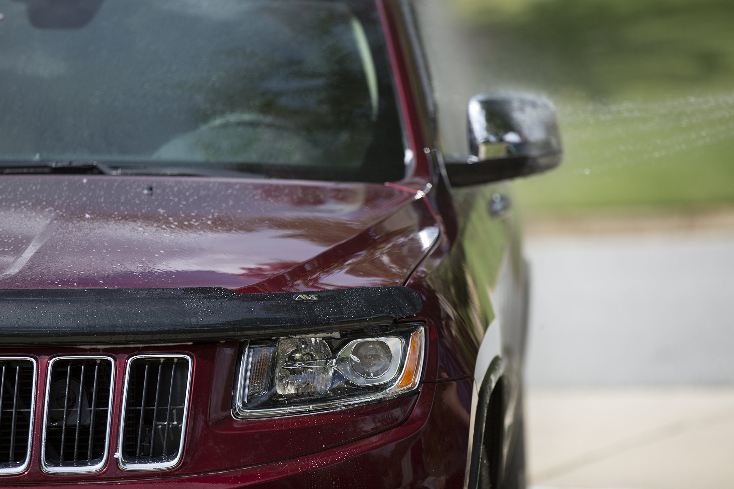 Auto Ventshade [Avs] Bugflector Ii / Hood Shield | Fits 2011 - 2020 Jeep Grand Cherokee, 1 Pc. | Dark Smoke - 25073