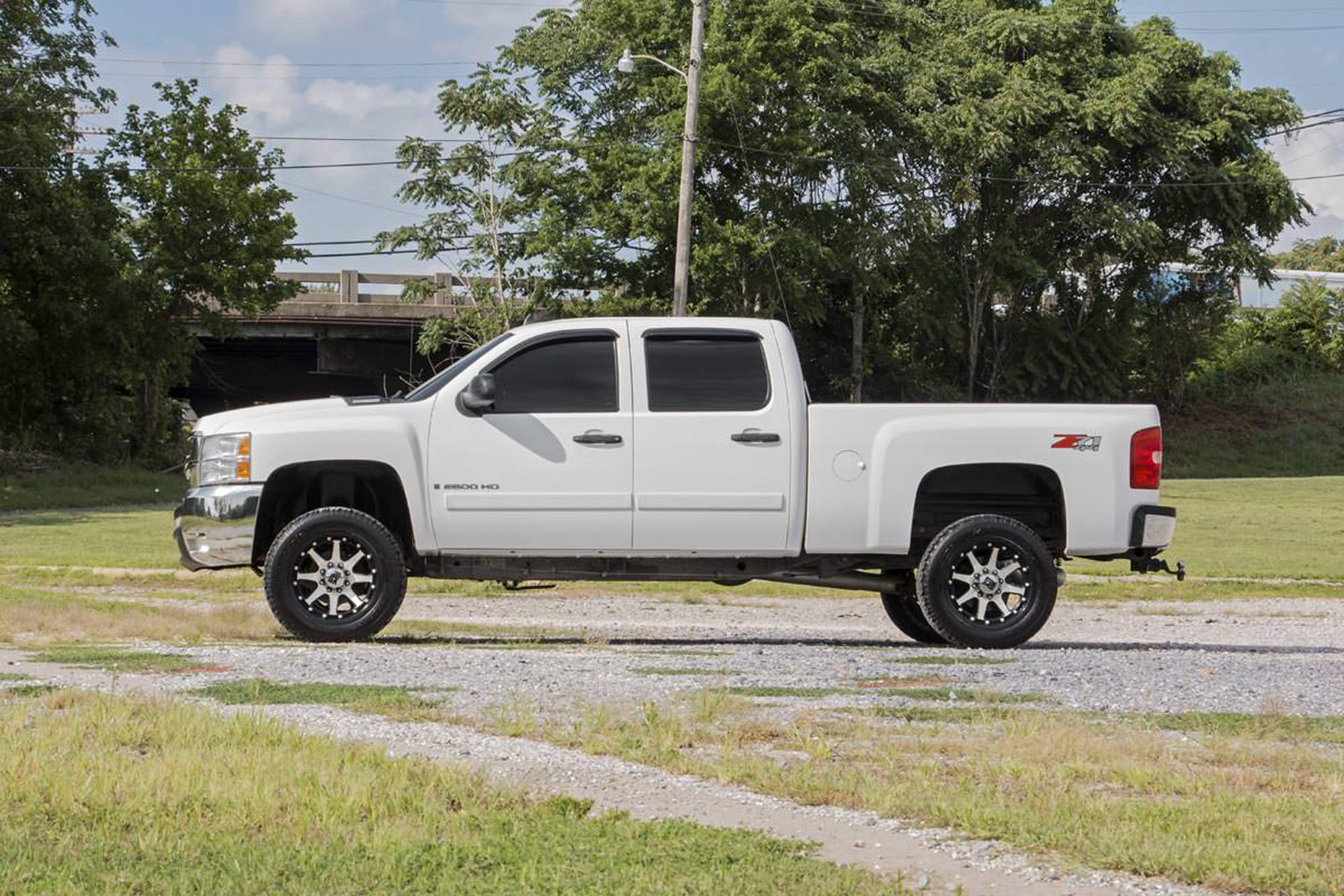 Rough Country 3" Lift Kit for 2001-2010 Chevy/GMC 2500HD, Alloy Steel, Black, Model 8596N2