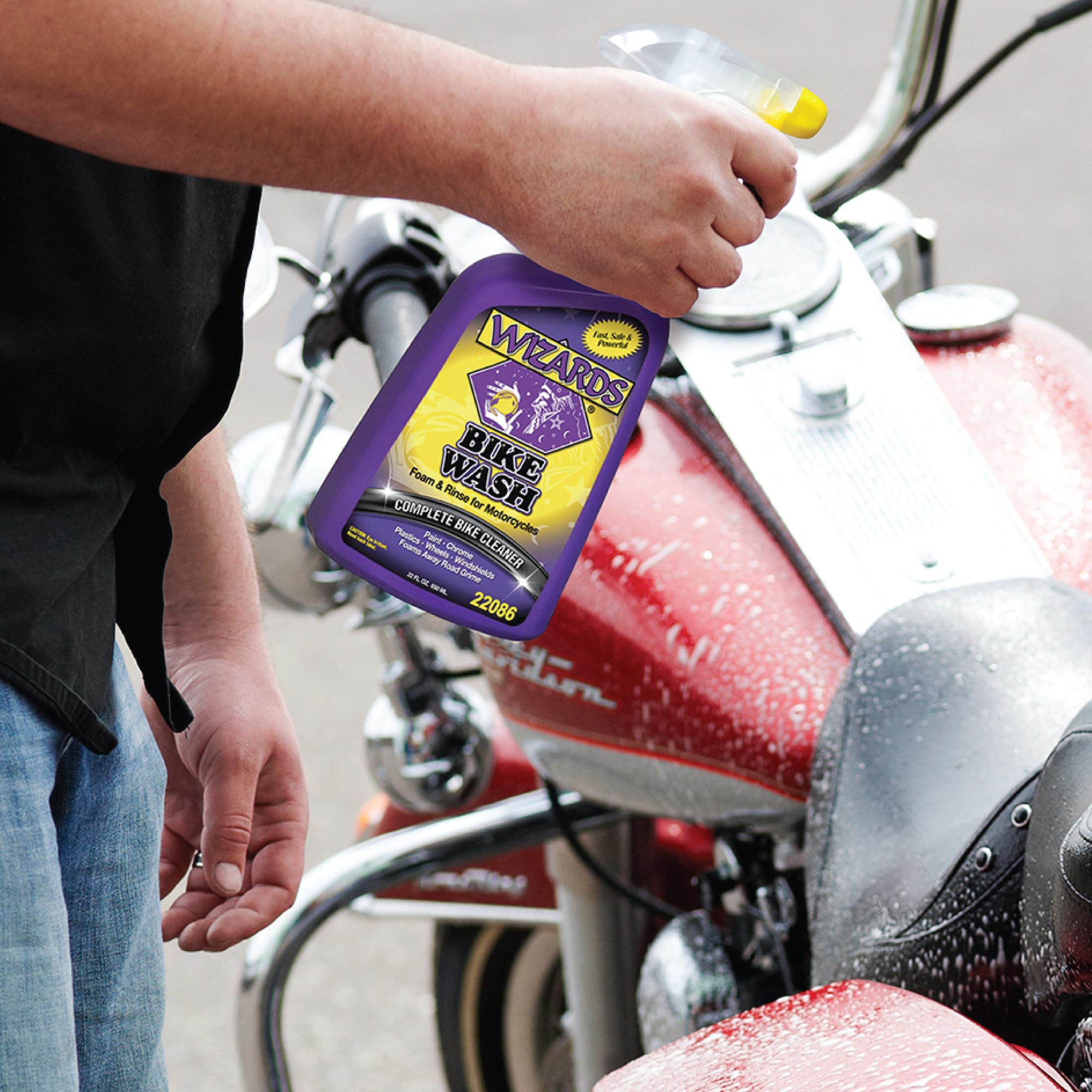 Wizards Motorcycle Cleaning Kit - 66 Fl Oz, Silicone, Quick Detailer Spray, Bug Remover, Portable 5 pc Set, Model 72005