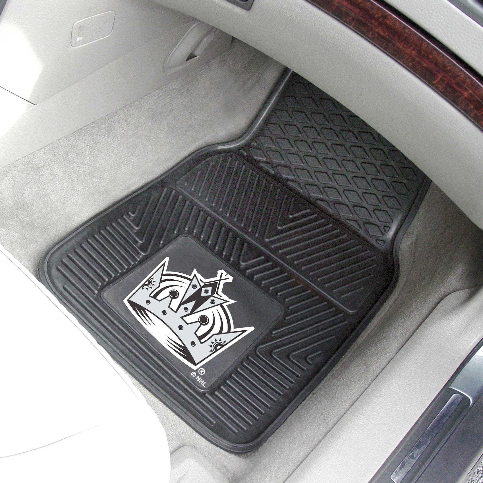 Fanmats Sports Team Logo Los Angeles Kings 2 - Pc Heavy Duty Vinyl Car Mat 18''X27''