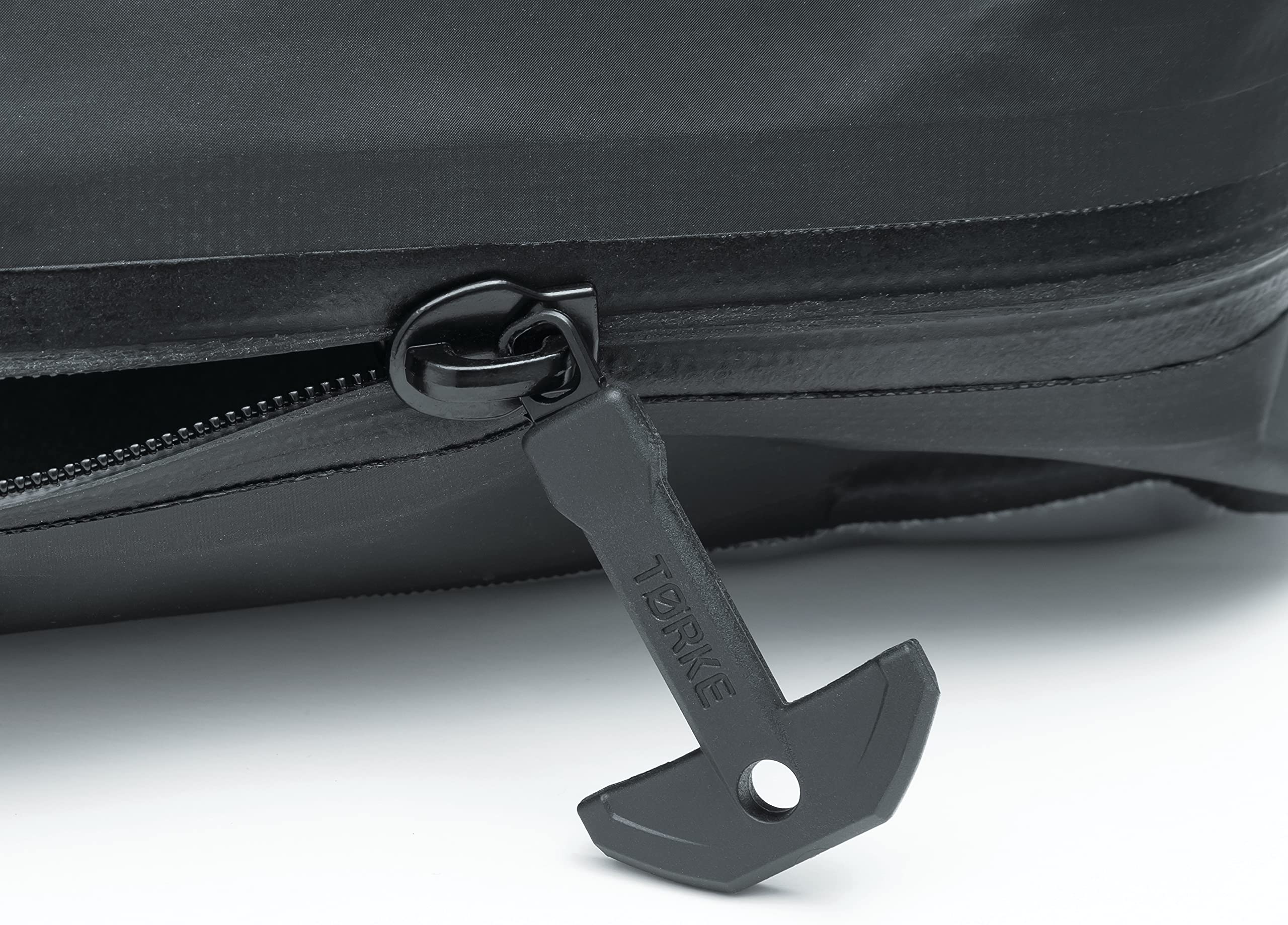 Kuryakyn 5179 Trke Large Removable Dry Pouch: Mounts To Molle Loops On Kuryakyn & Momentum Luggage, Black