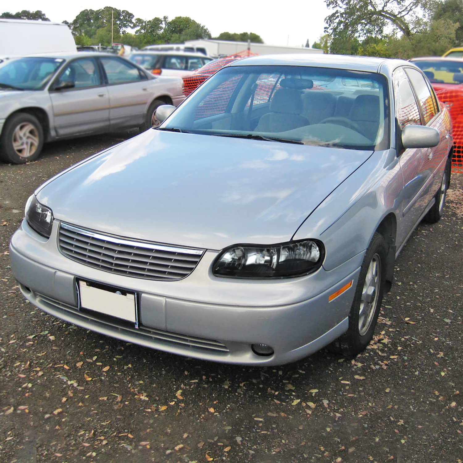 SPEC-D Tuning Black Headlights for 1997-2003 Chevy Malibu & 1997-1999 Oldsmobile Cutlass, LH-MBU97JM-RS, Clear Lens, L