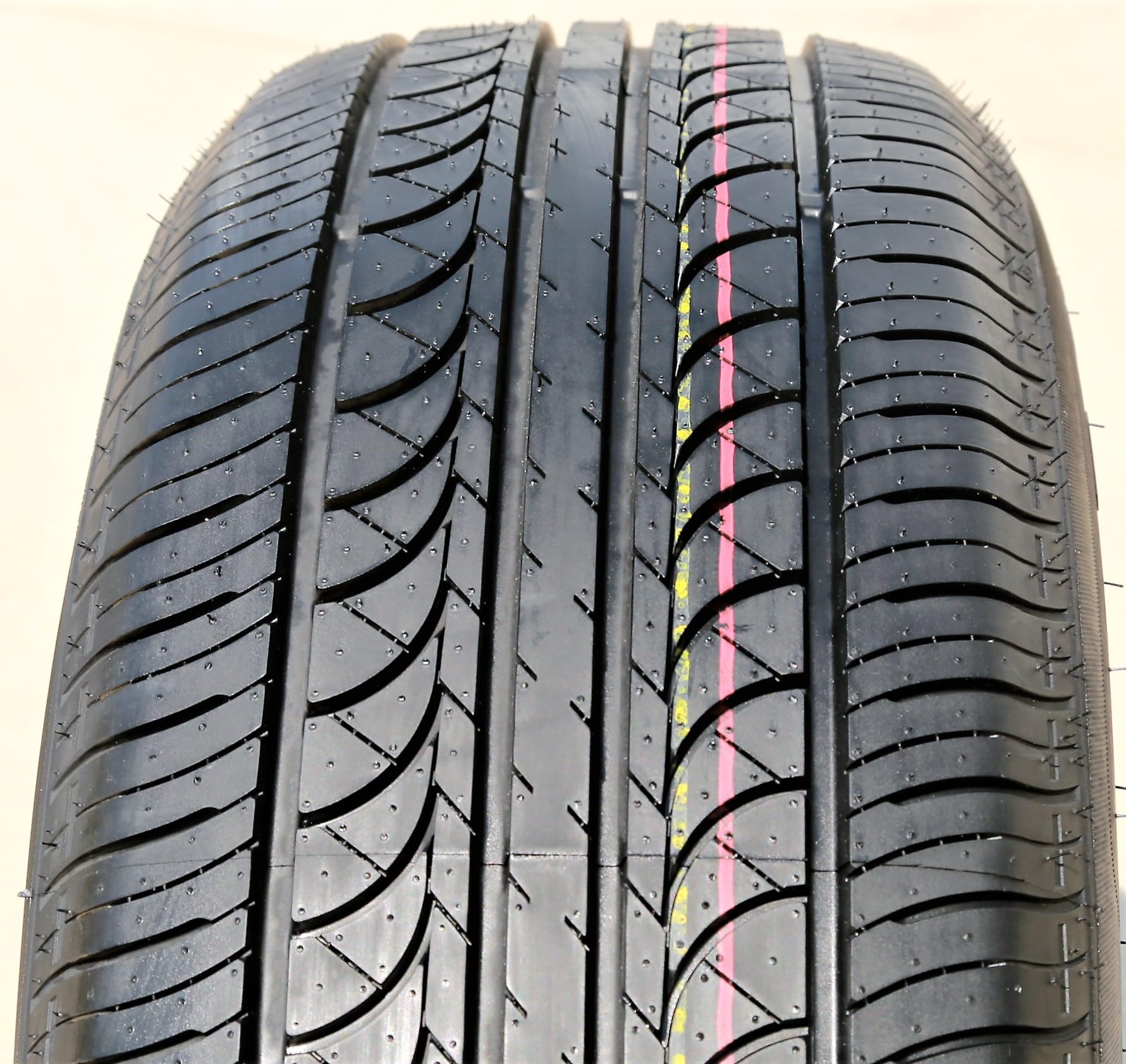 Fullway Pc369 All-Season Passenger Car Performance Radial Tire-215/65R16 215/65/16 215/65-16 98H Load Range Sl 4-Ply Bsw Black S