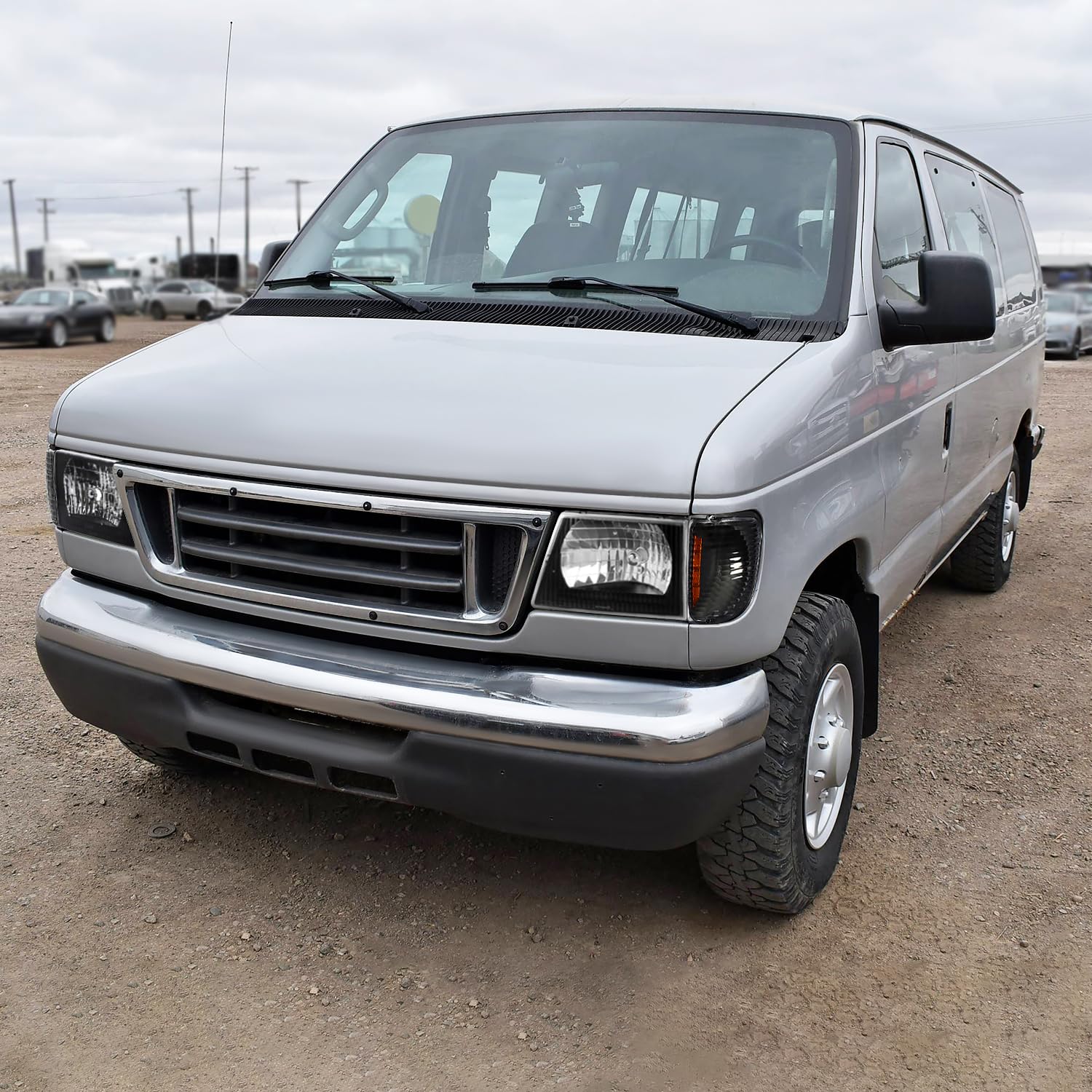 SPEC-D TUNING Headlight & Corner Light Set for 1992-2006 Ford Econoline Van, Black Housing, Clear Lens, Model 2LCLH-ECON92JM-