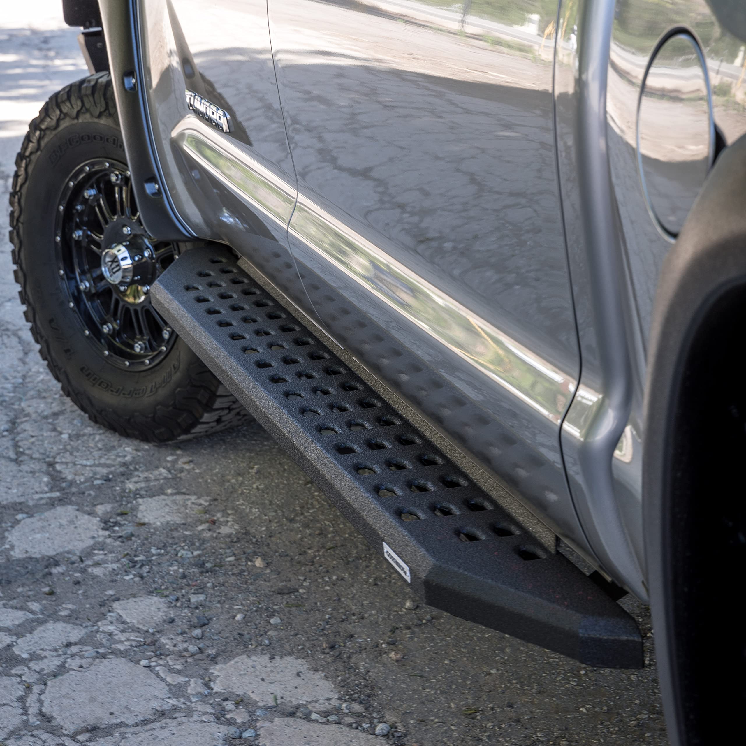 Go Rhino 69443687T Rb20 Running Boards With Mounting Brackets Kit - Crew Max Only For Toyota 22-24 Tundra (Crew Cab Pickup)