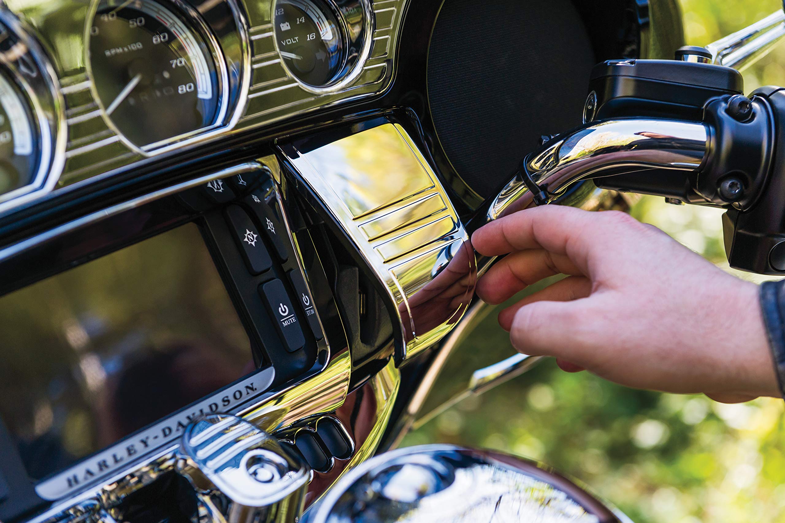 Kuryakyn 7240 Motorcycle Accent Accessory: Deluxe Tri-Line Stereo Trim Kit for 2014-19 Harley-Davidson Touring & Tri Glide Motor