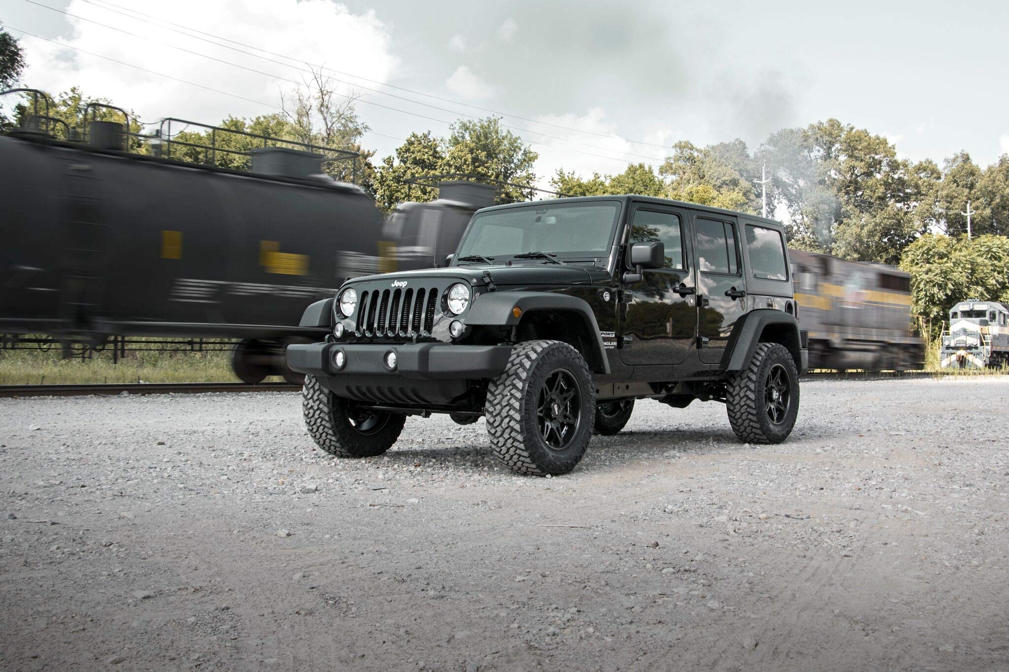 Rough Country 2.5' Lift Kit For 2007-2018 Jeep Wrangler Jk | 2-Door - Perf678