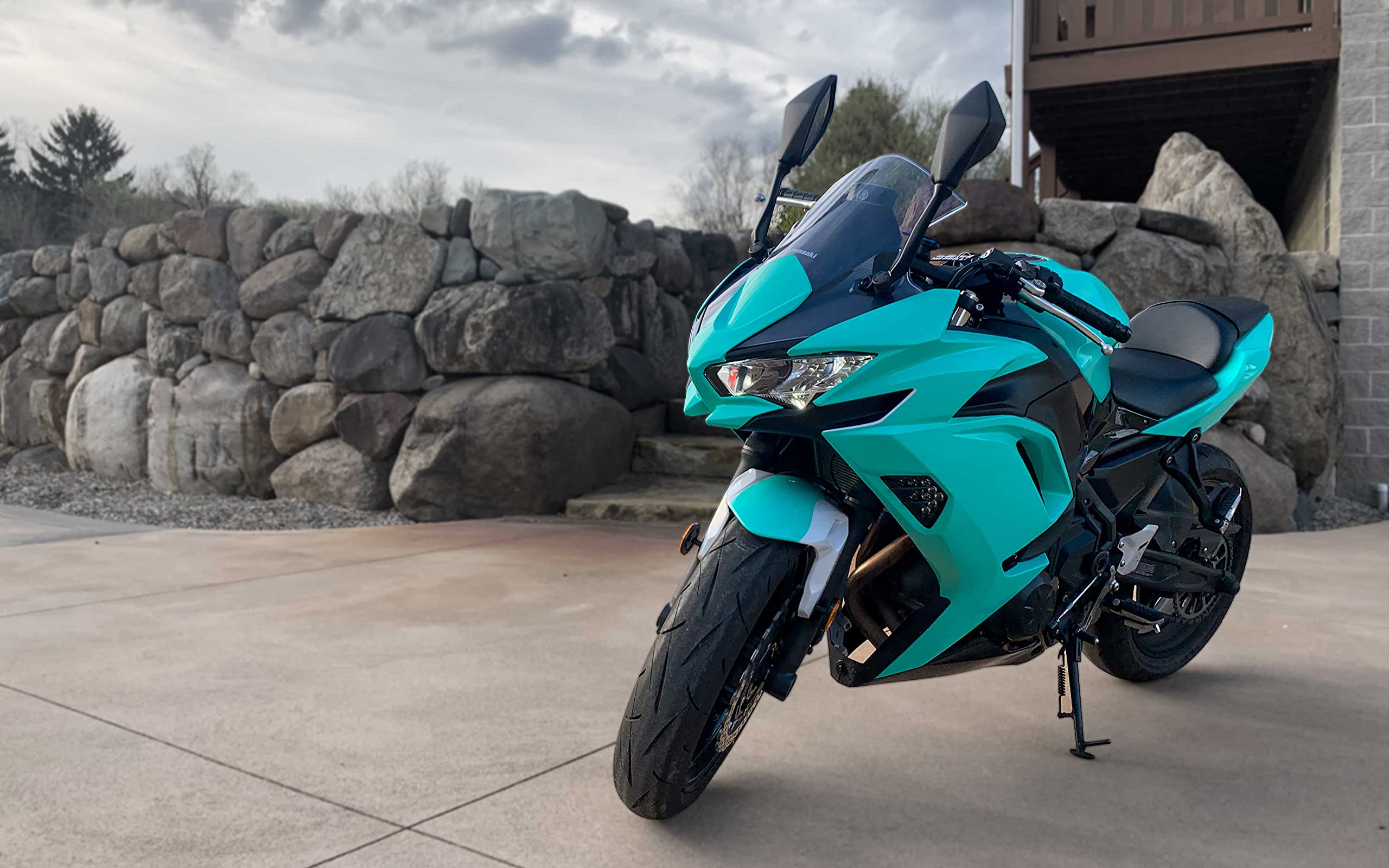 VViViD Premium Vinyl Wrap Film - Gloss Miami Teal, 1.49ft x 5ft, Model 4350413813, Durable Vinyl Material