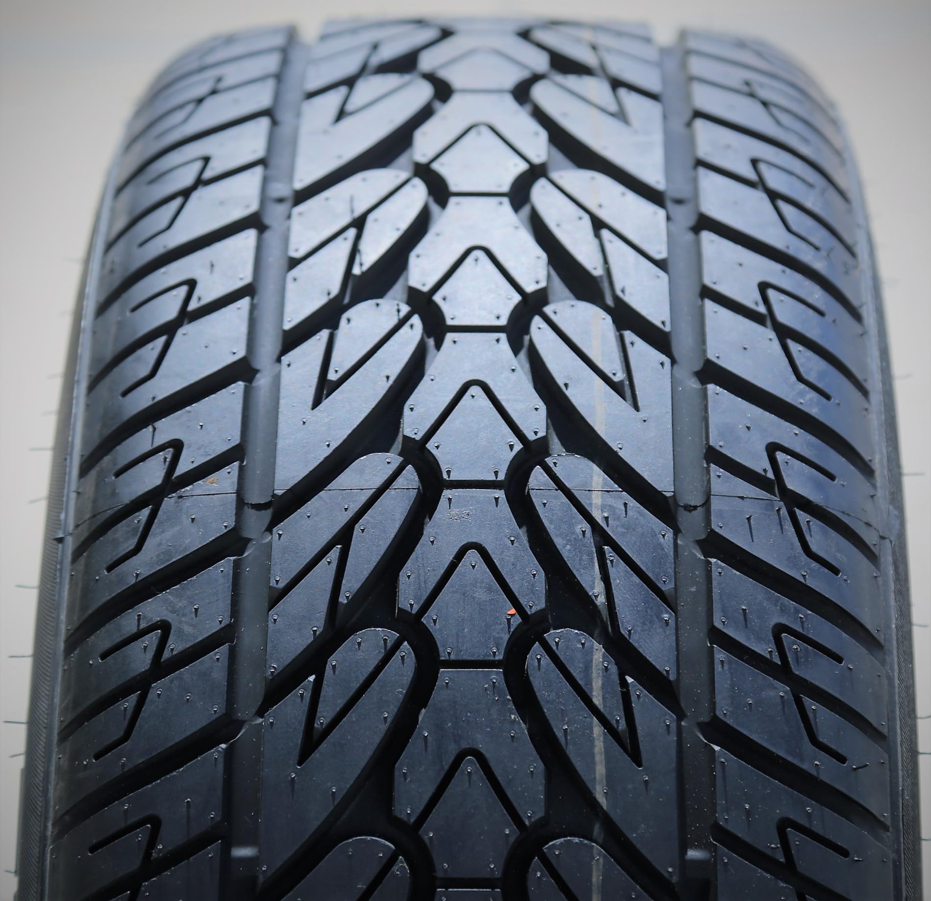 Fullway Hs266 All-Season Truck/Suv Performance Radial Tire-285/50R20 285/50/20 285/50-20 116H Load Range Xl 4-Ply Bsw Black Side