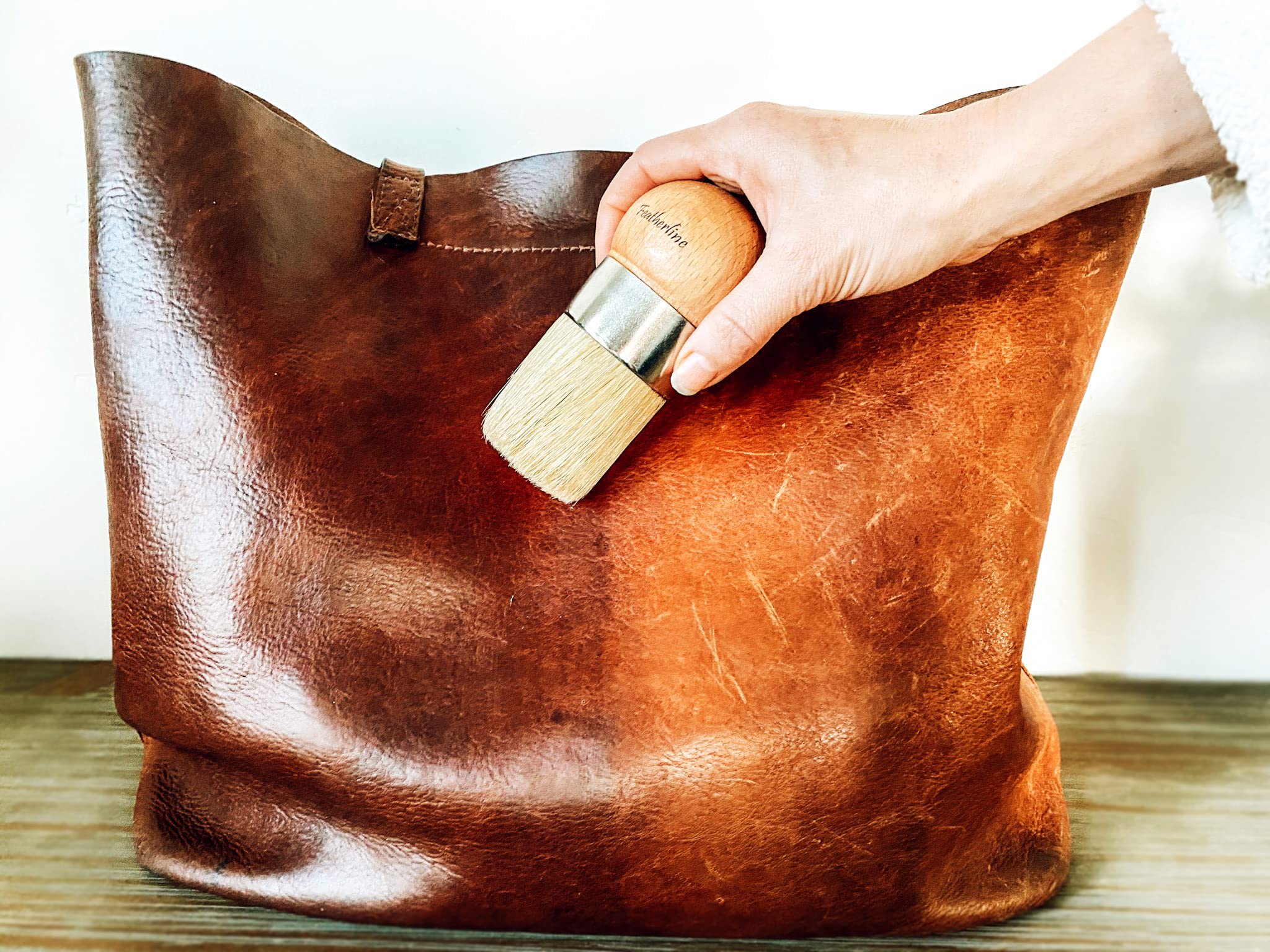 Skidmore's Leather Cream - 100% Natural Conditioner & Cleaner, 6 Oz, Tan, Non-Toxic Water Repellent for Saddles, Boots, Jackets & More