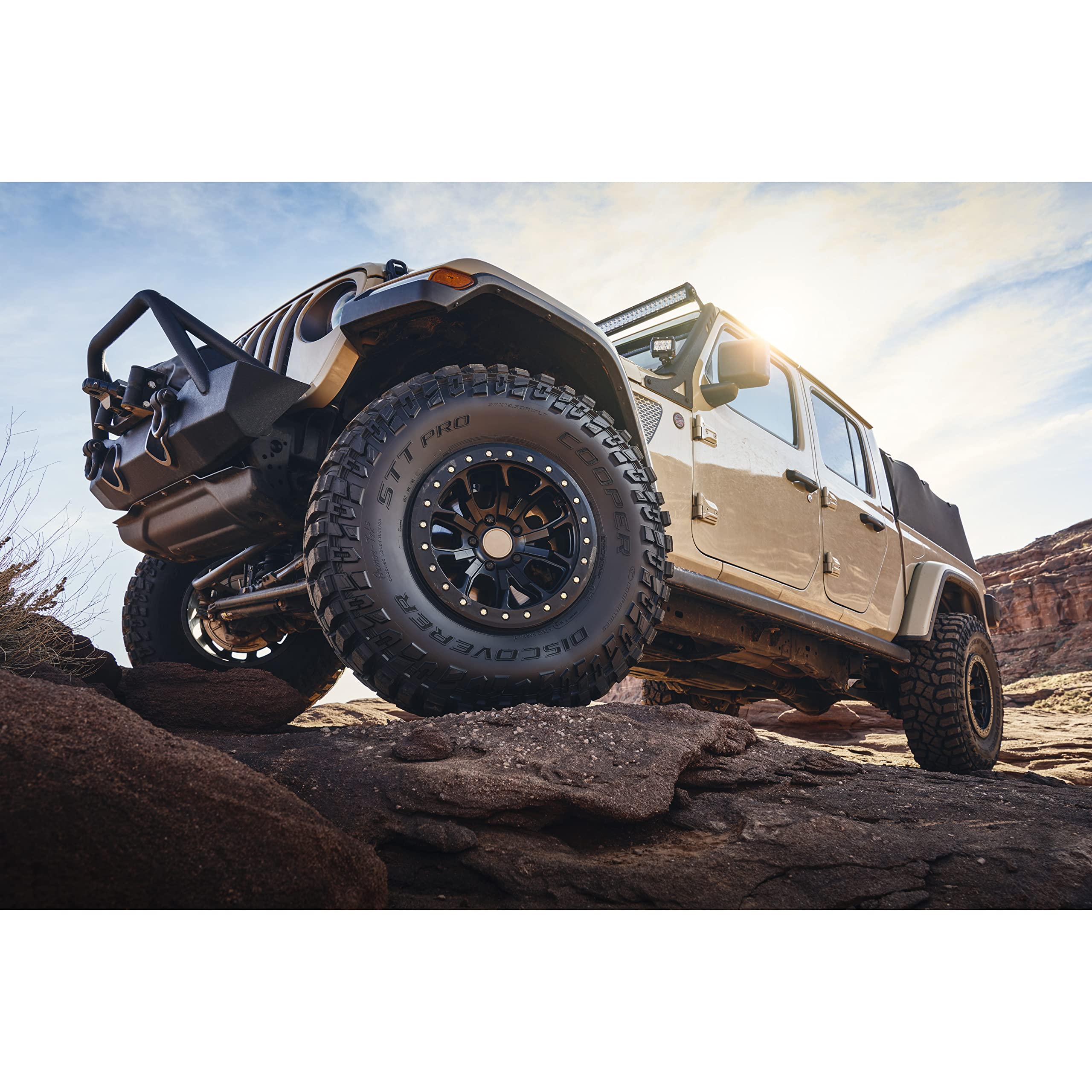 Cooper Discoverer Stt Pro All-Season Lt275/65R18 123/120Q Tire