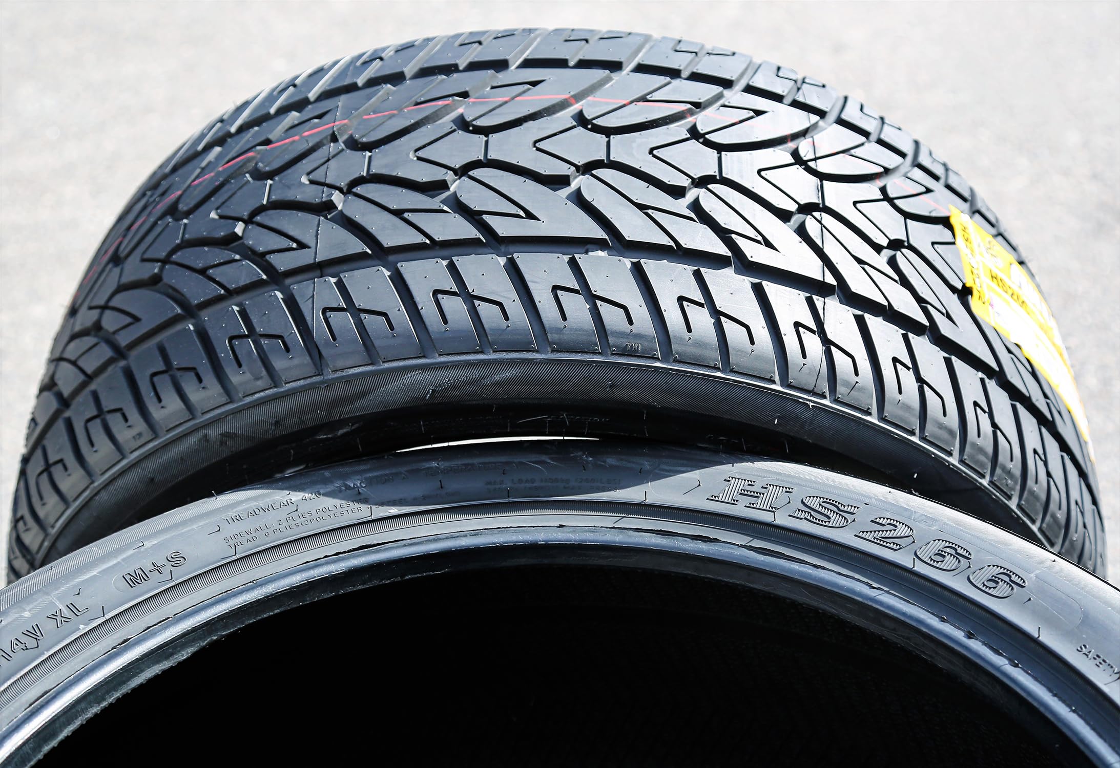 Fullway Hs266 All-Season Truck/Suv Performance Radial Tire-305/40R22 305/40/22 305/40-22 114V Load Range Xl 4-Ply Bsw Black Side