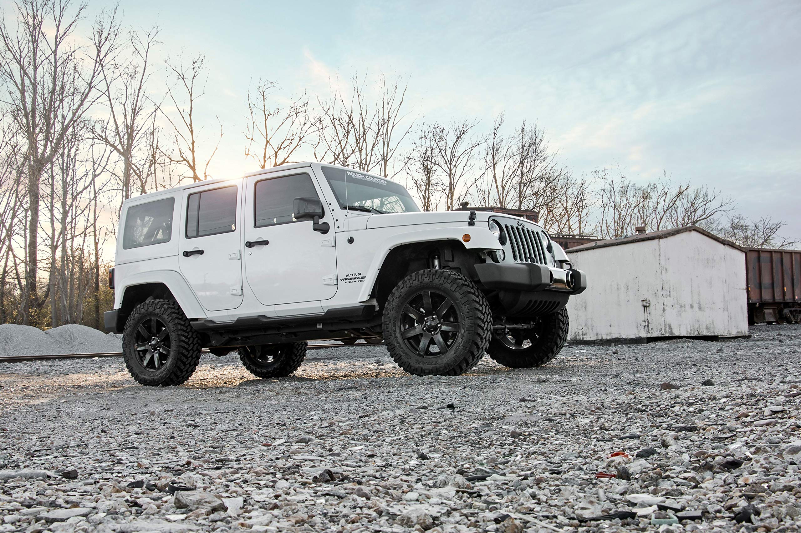 Rough Country 2.5' Lift Kit For 2007-2018 Jeep Wrangler Jk | 2-Door - Perf678
