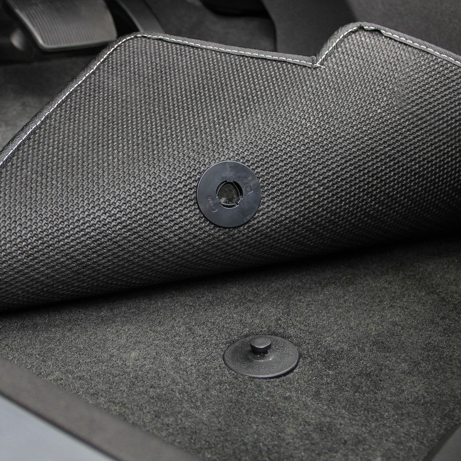 Lloyd Mats Velourtex Floor Mats For Camaro 2016-On 2Pc Mats Ebony Velourtex Camaro + Ss Red Double Logo