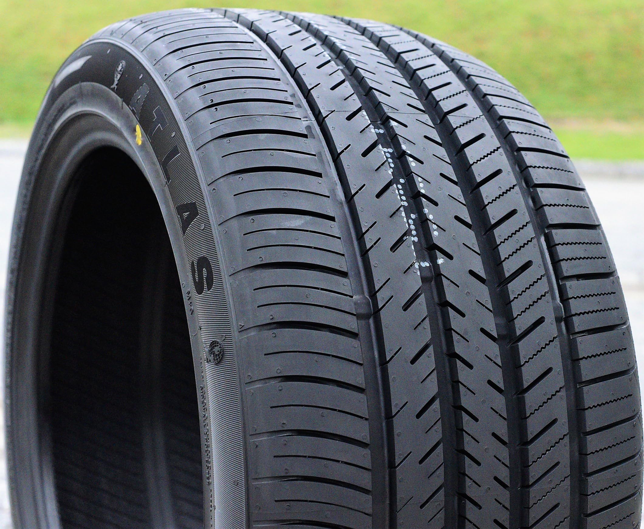 Atlas Force Uhp 225/45R19Xl 96Y Bsw