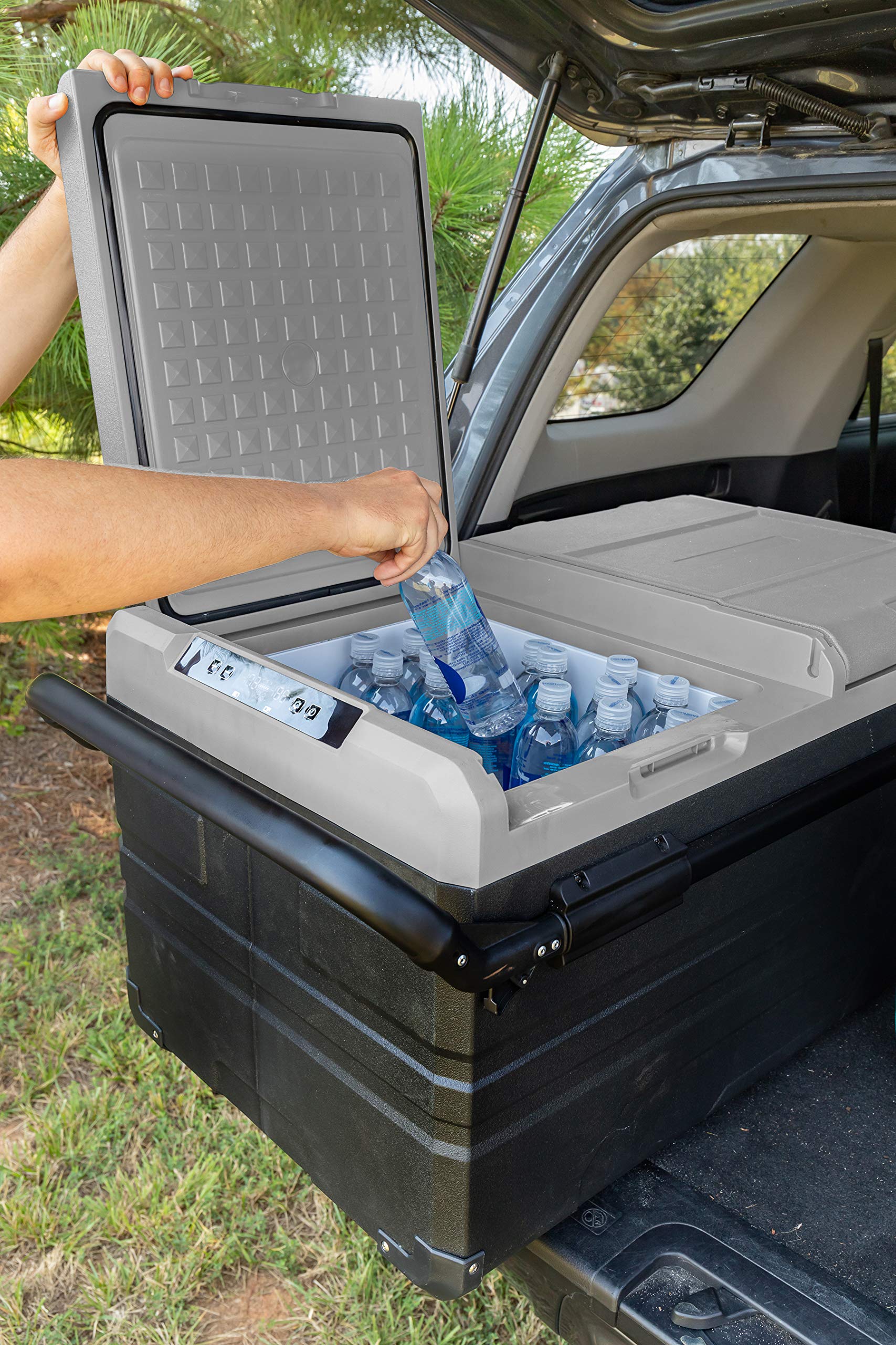 Camco 51522 Cam-950 Portable Refrigerator, Ac 110V/Dc 12V Compact Fridge/Freezer With Dual Zone Cooling, 95-Liter - Keeps Food A
