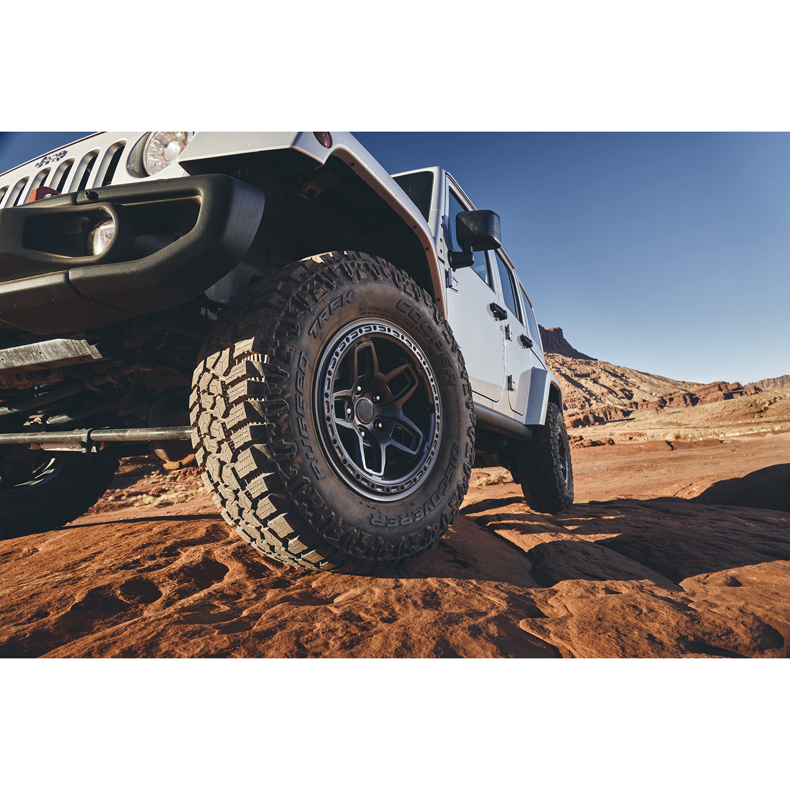 Cooper Discoverer Rugged Trek Tire, 275/60R20 115T, All-Season, Black, Synthetic Rubber, Model 171107005