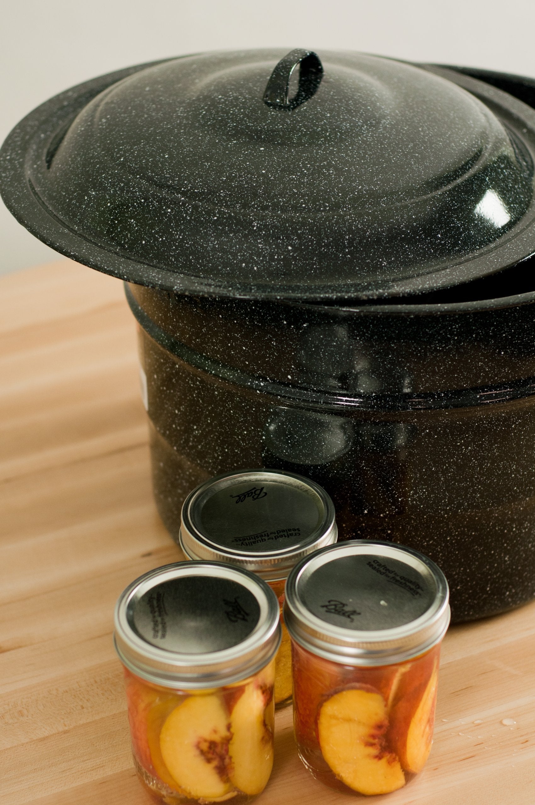 Granite Ware Water Bath Canner, 33 Quart, Durable Enamel Steel Pot, Non-Stick, Black, Model 0709-2, for Efficient Canning & Cooking