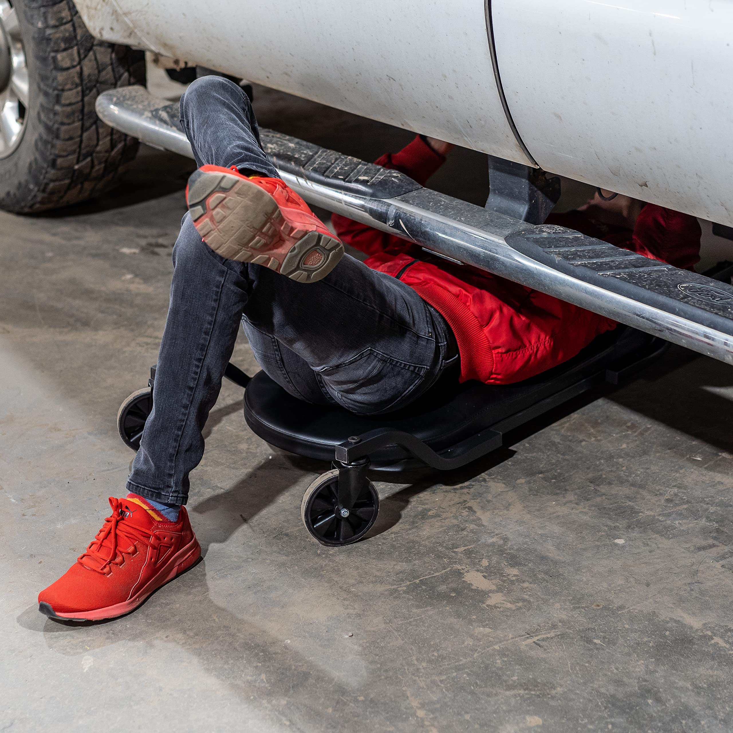 Traxion 1-100 Wide Body Low Profile Automotive Creeper with 5" All-Terrain Casters, Black