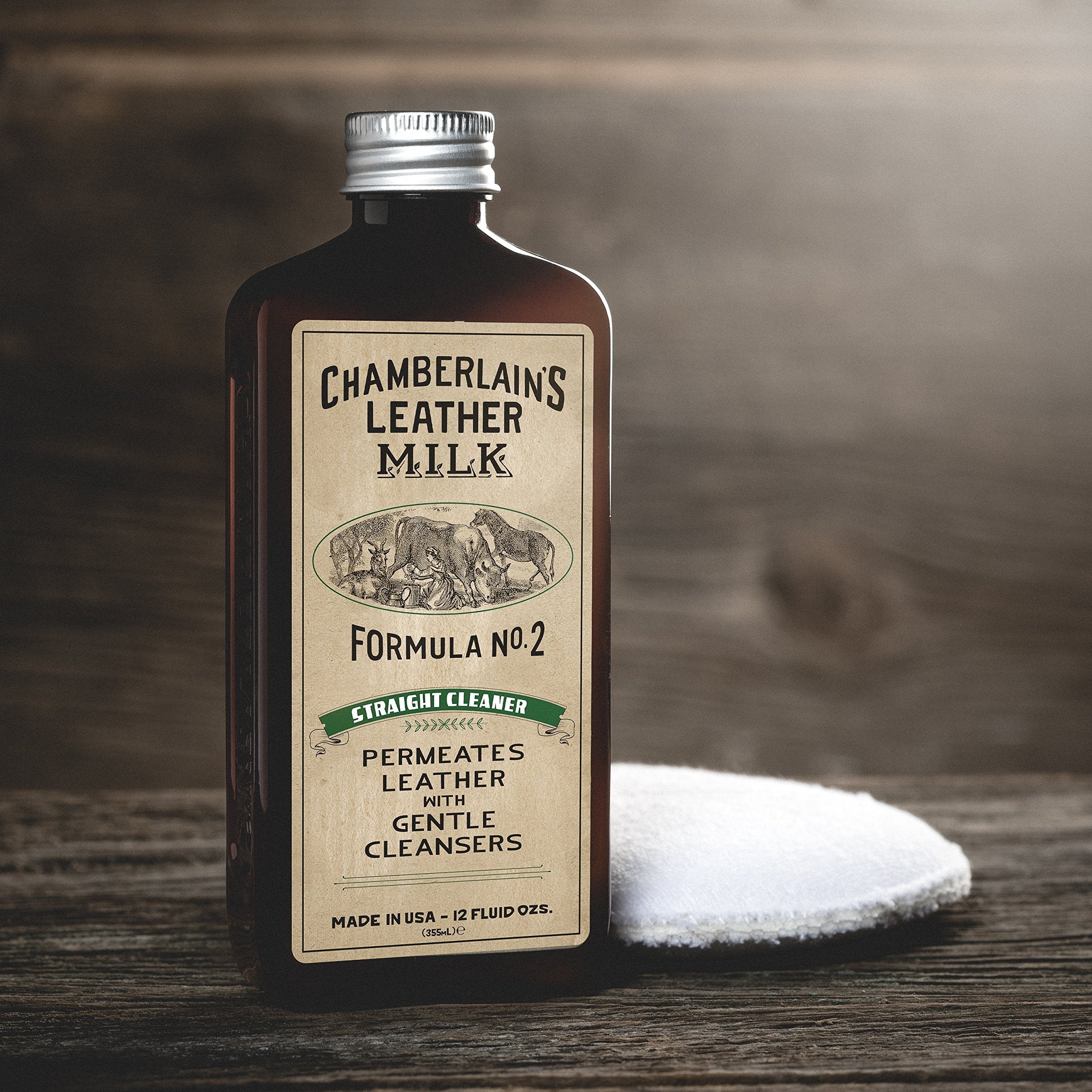 Chamberlain's Leather Milk Leather Cleaner - All Natural No. 2, 12 Fl Oz, Non-Toxic Deep Cleaner with Premium Cleaning Pad