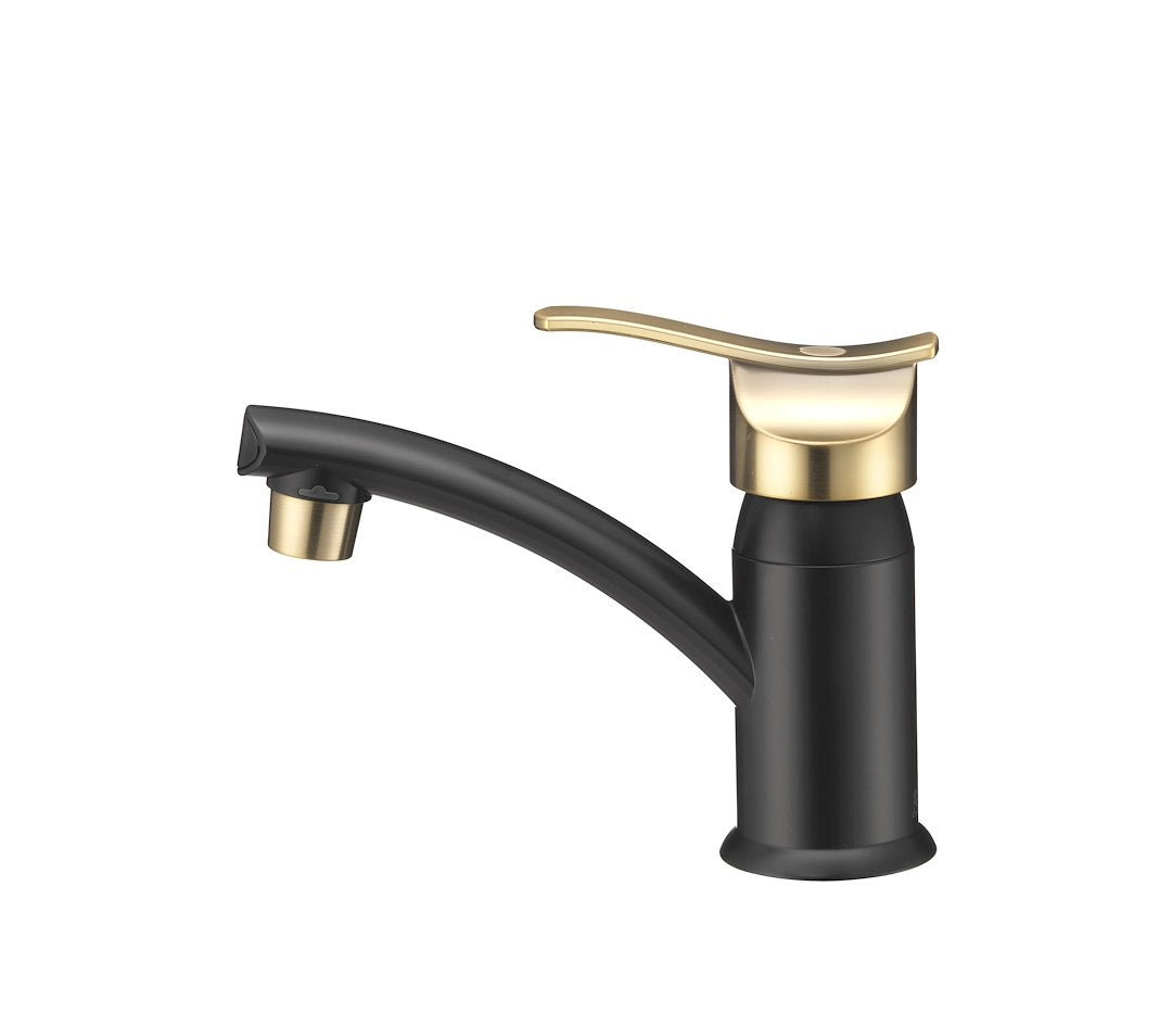 Single Lever Centerset Lav Faucet -