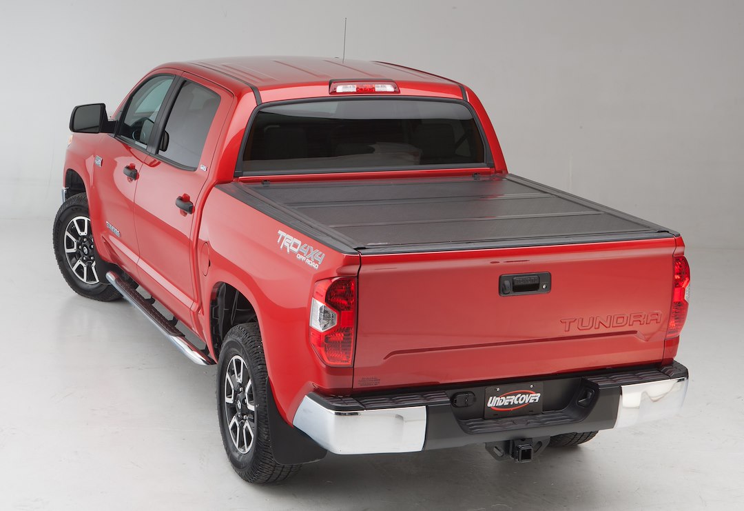 Realtruck Undercover Flex Hard Folding Truck Bed Tonneau Cover | Fx41007 | Fits 2007 - 2021 Toyota Tundra W/O Rail System 5' 7 Bed (66.7)
