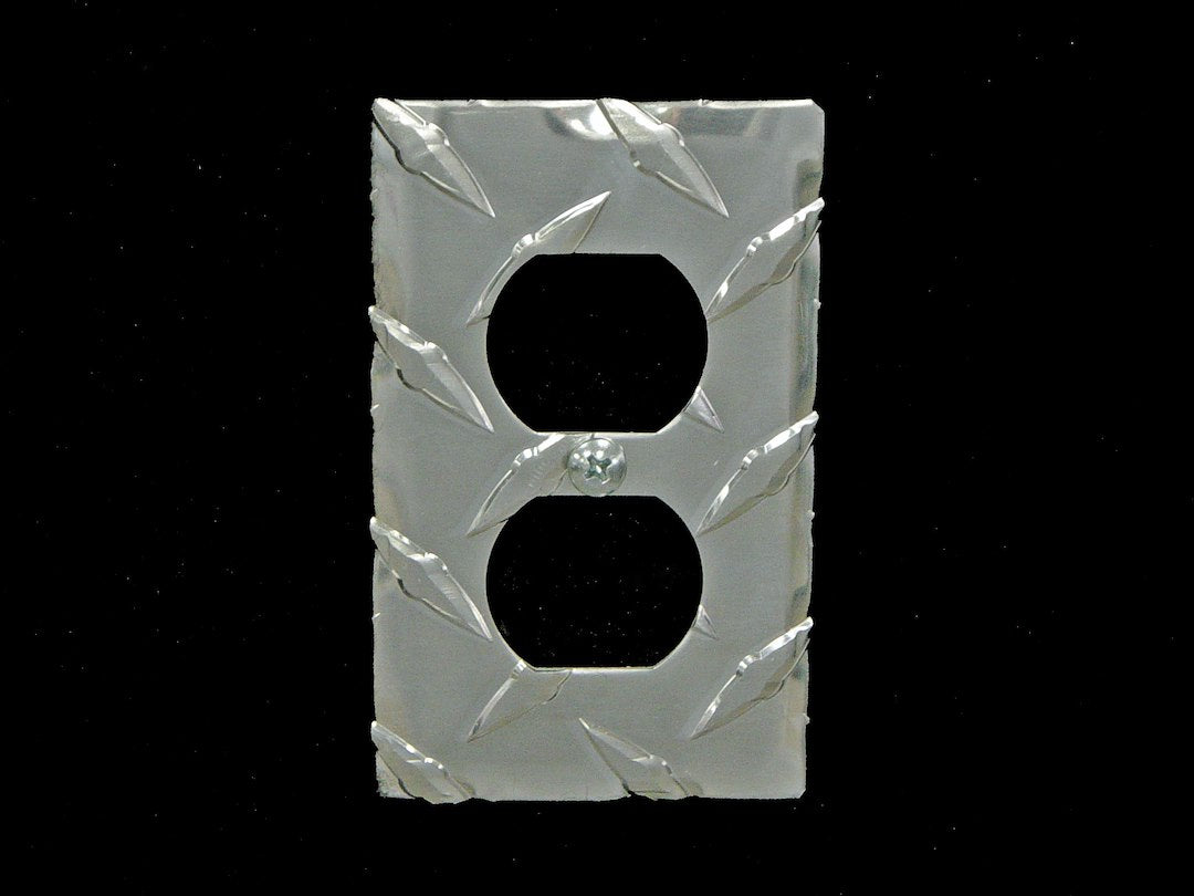 Owens 39134 Electric Outlet Cover
