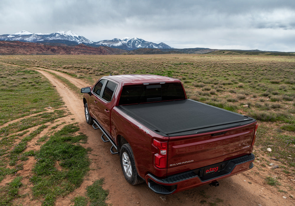 Realtruck Extang Xceed Hard Folding Truck Bed Tonneau Cover | 85350 | Fits 2015-2022 Chevy/Gmc Colorado/Canyon 5' 2' Bed (61.7')