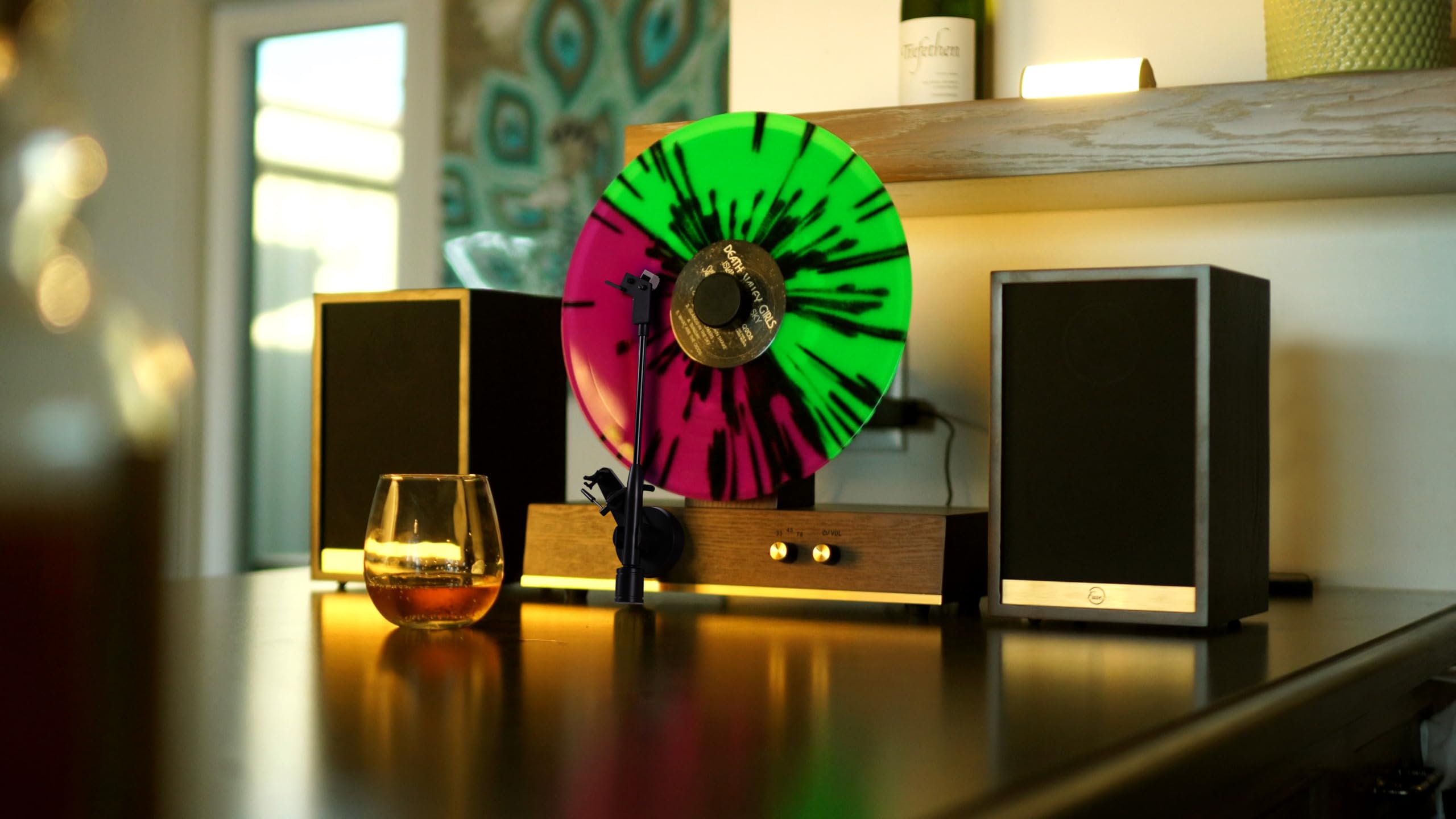 Fuse Audio GLD Vertical Vinyl Record Player